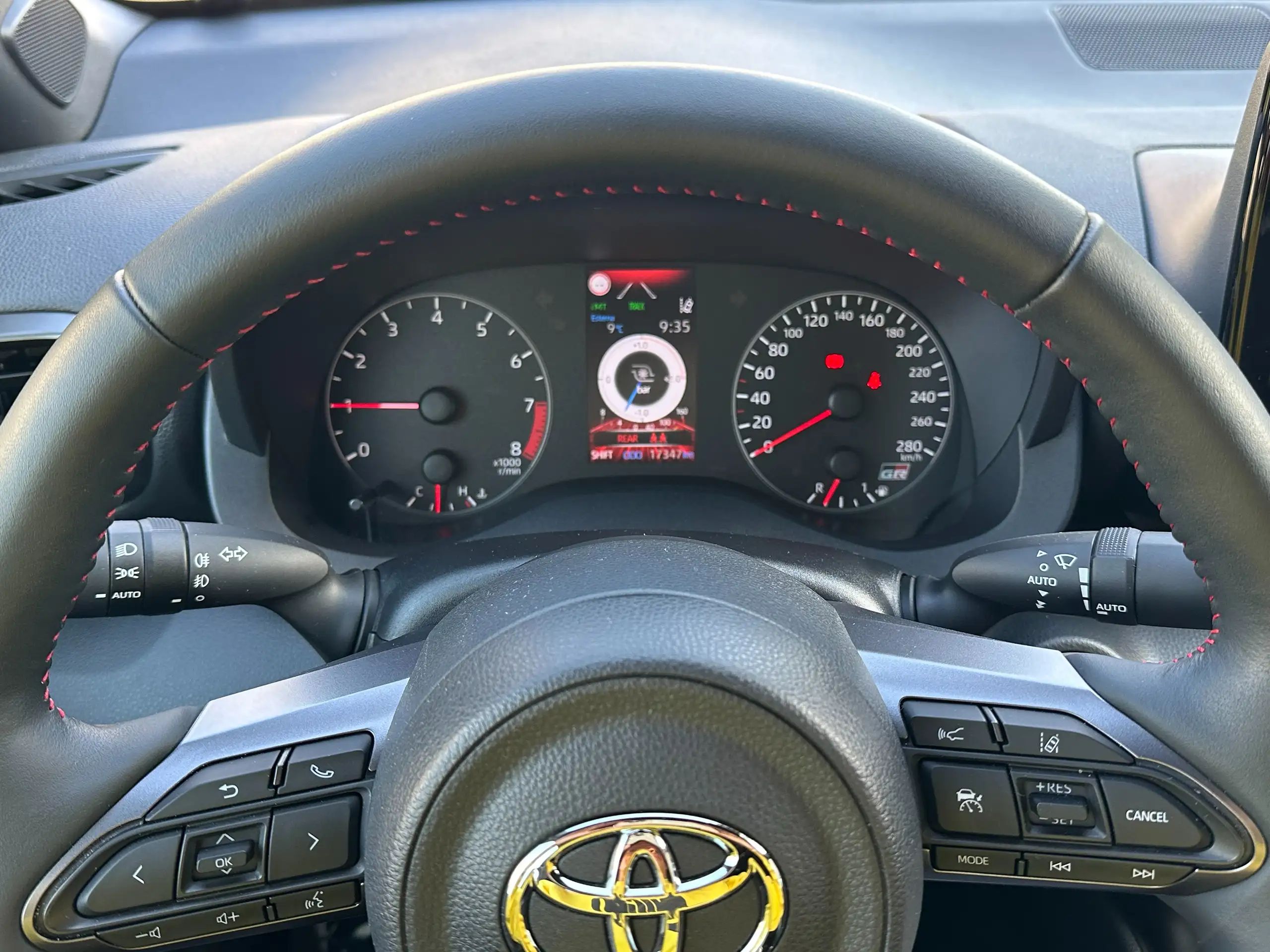 Toyota - Yaris