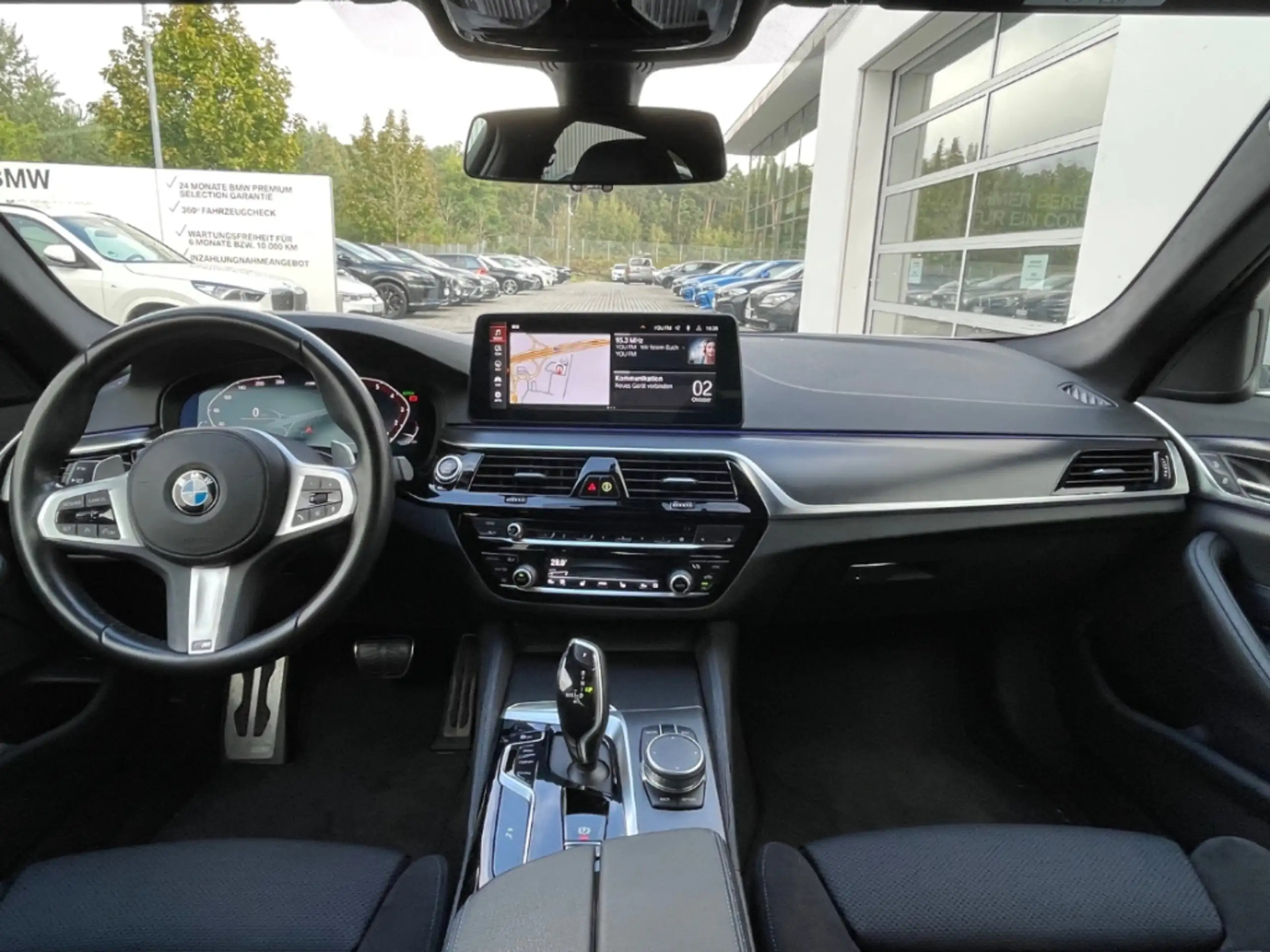 BMW - 520