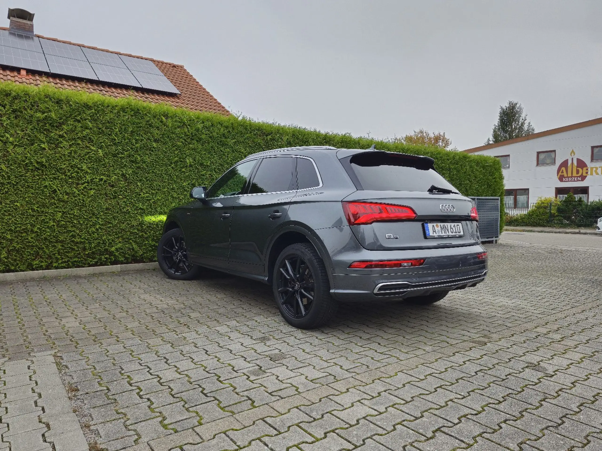 Audi - Q5