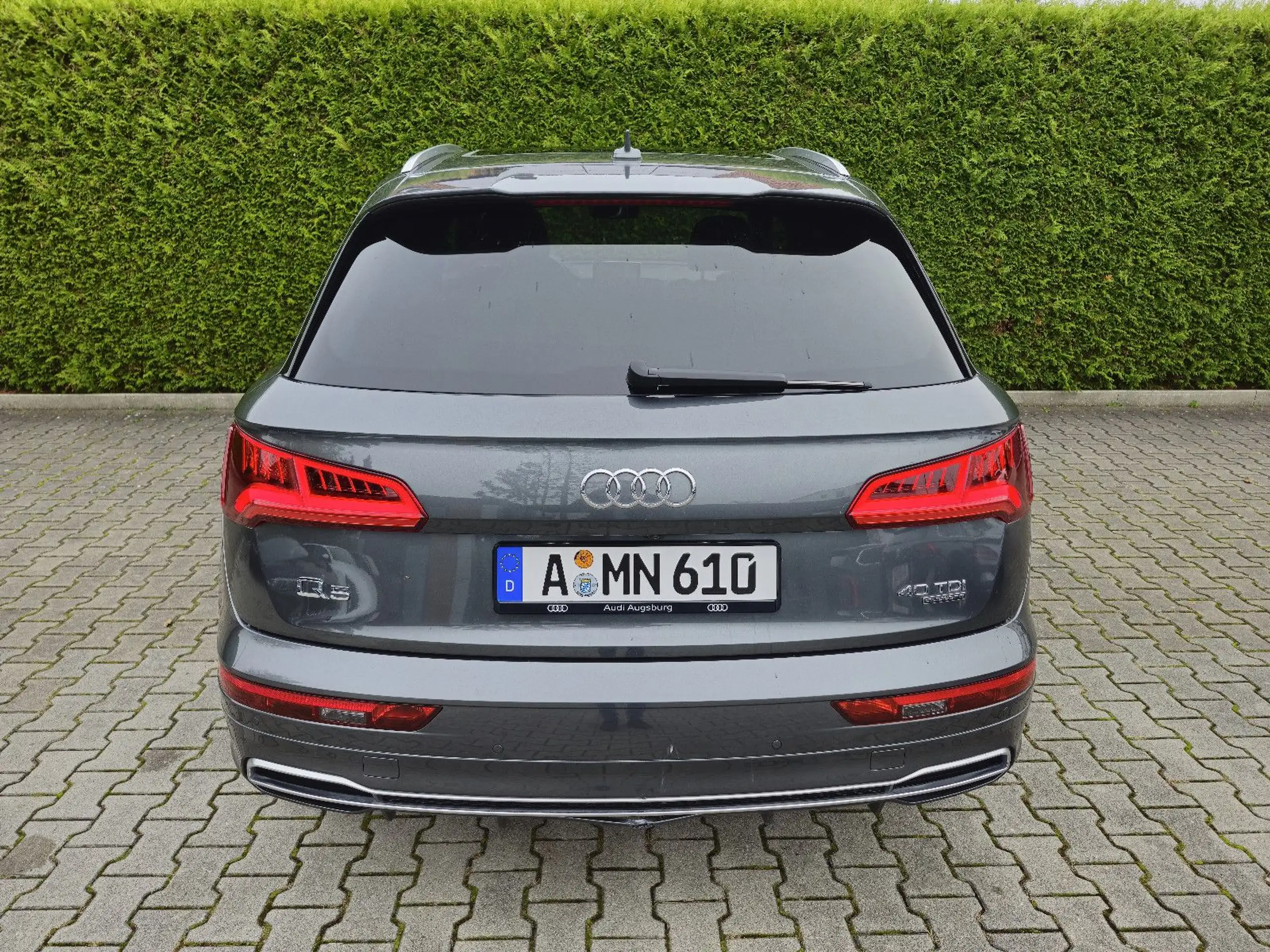 Audi - Q5