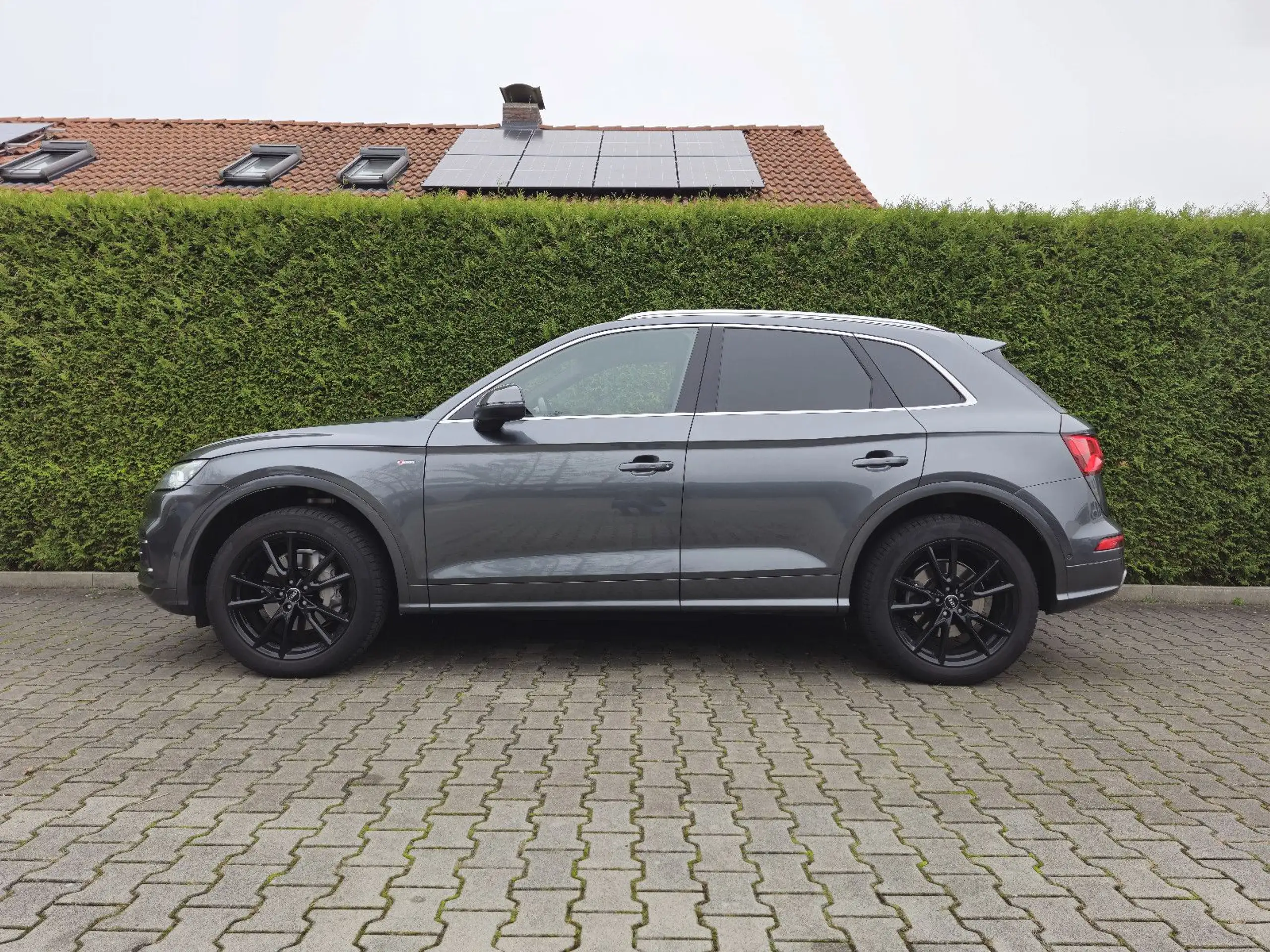 Audi - Q5