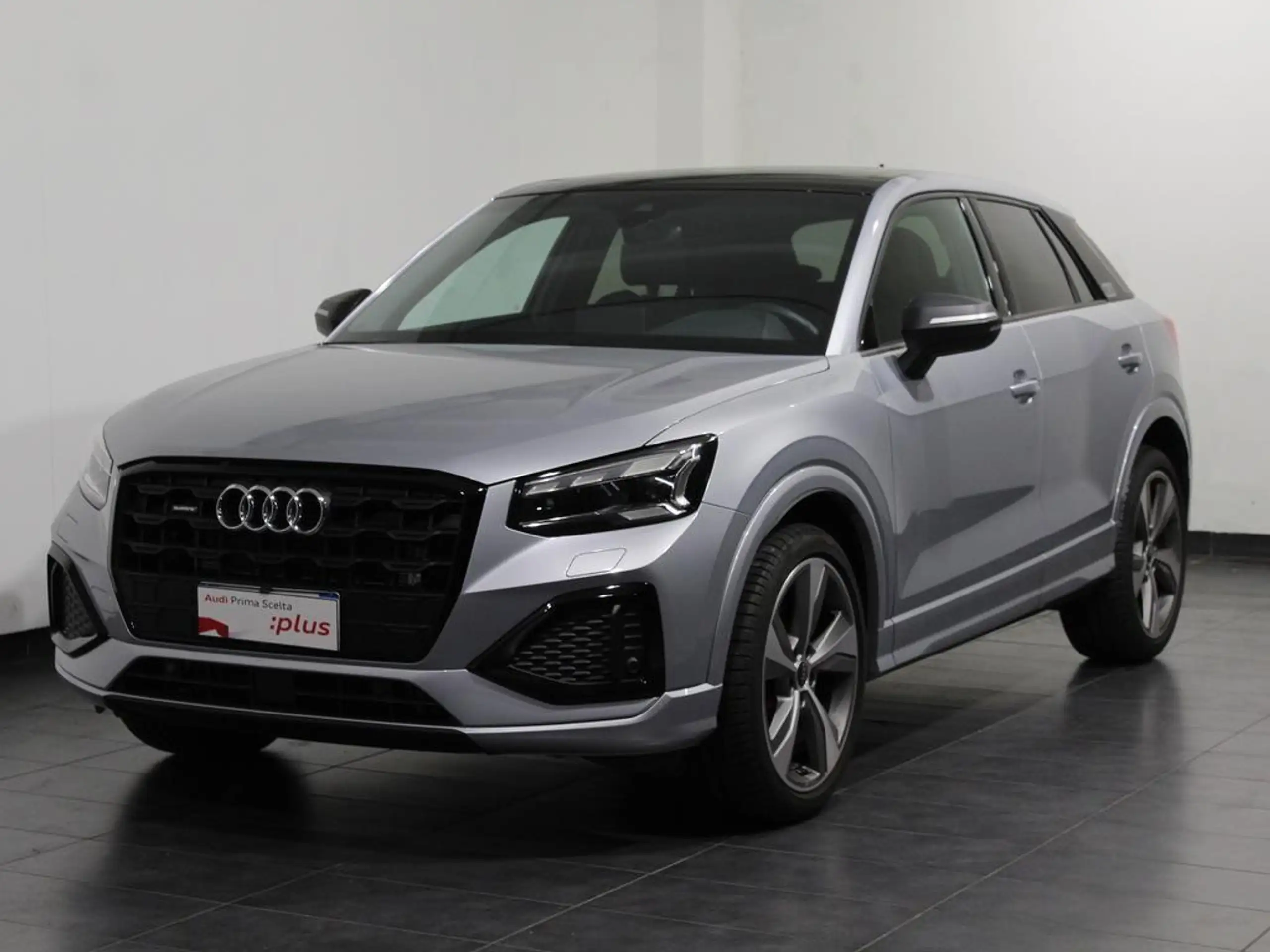 Audi - Q2