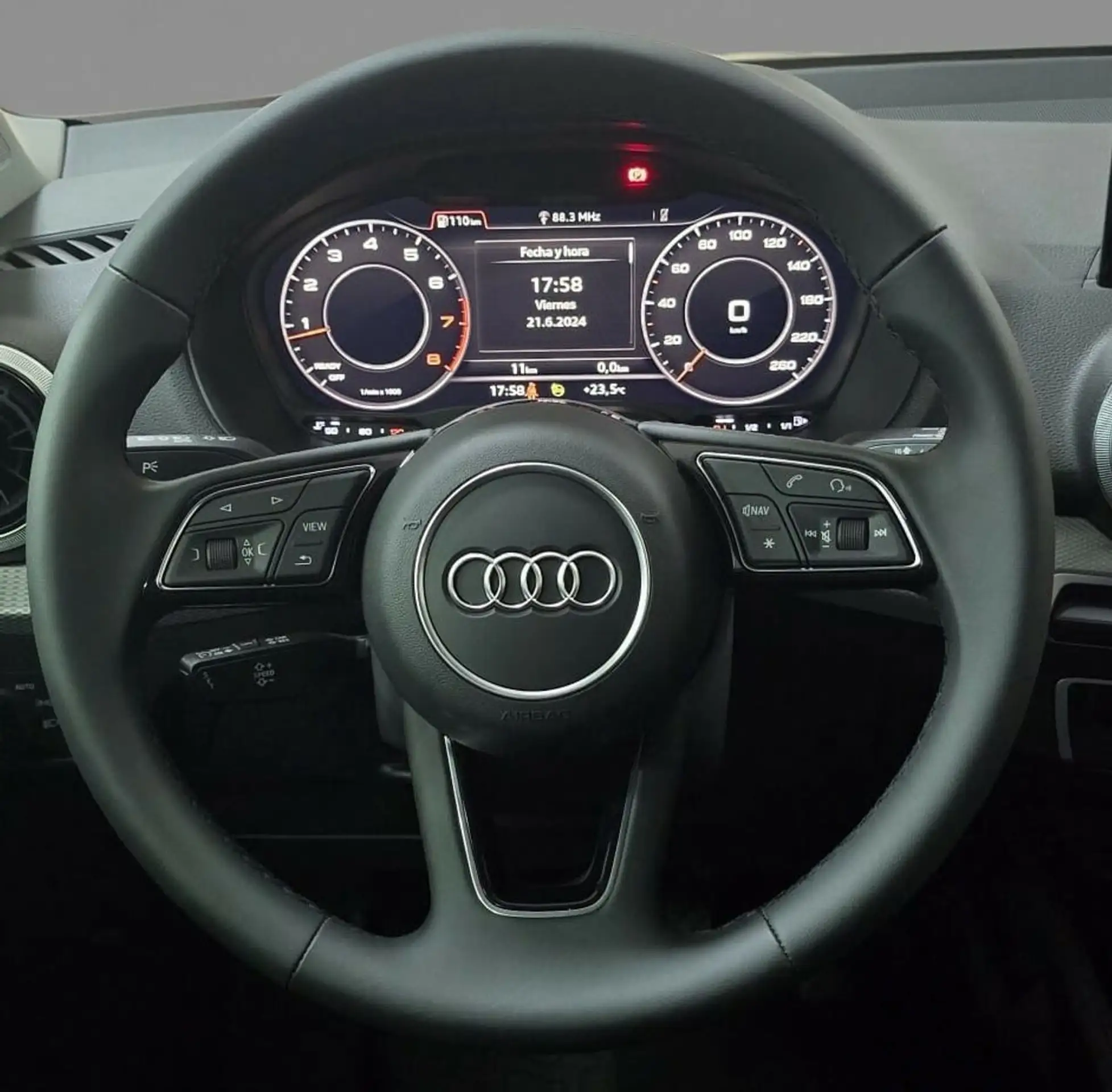 Audi - Q3