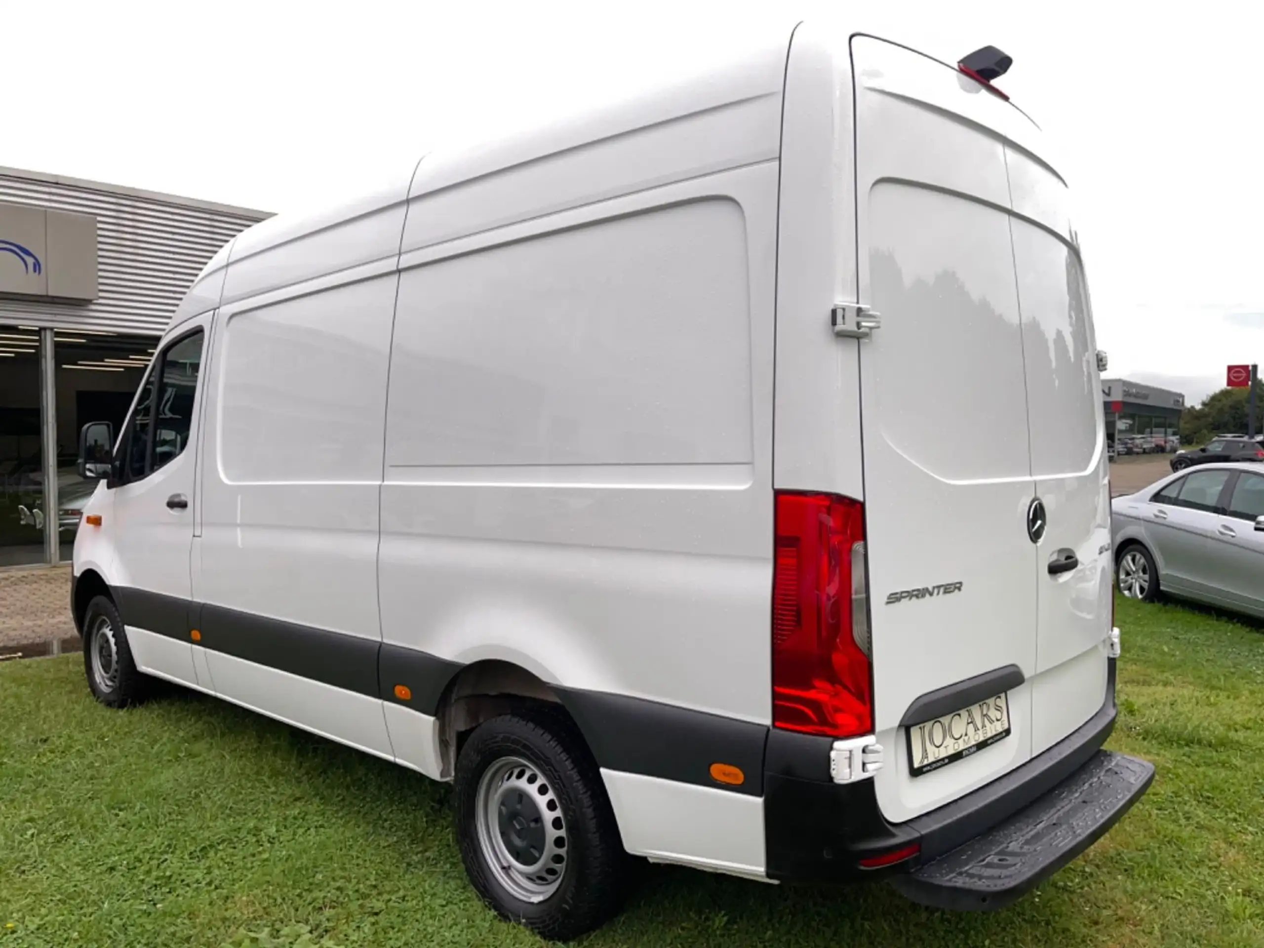 Mercedes-Benz - Sprinter