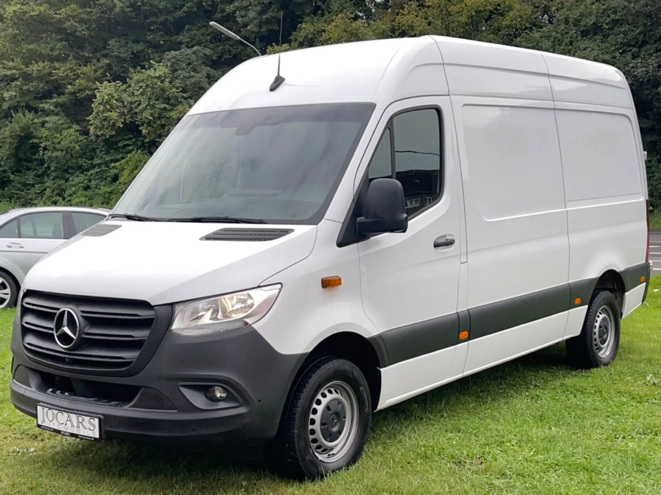 Mercedes-Benz - Sprinter