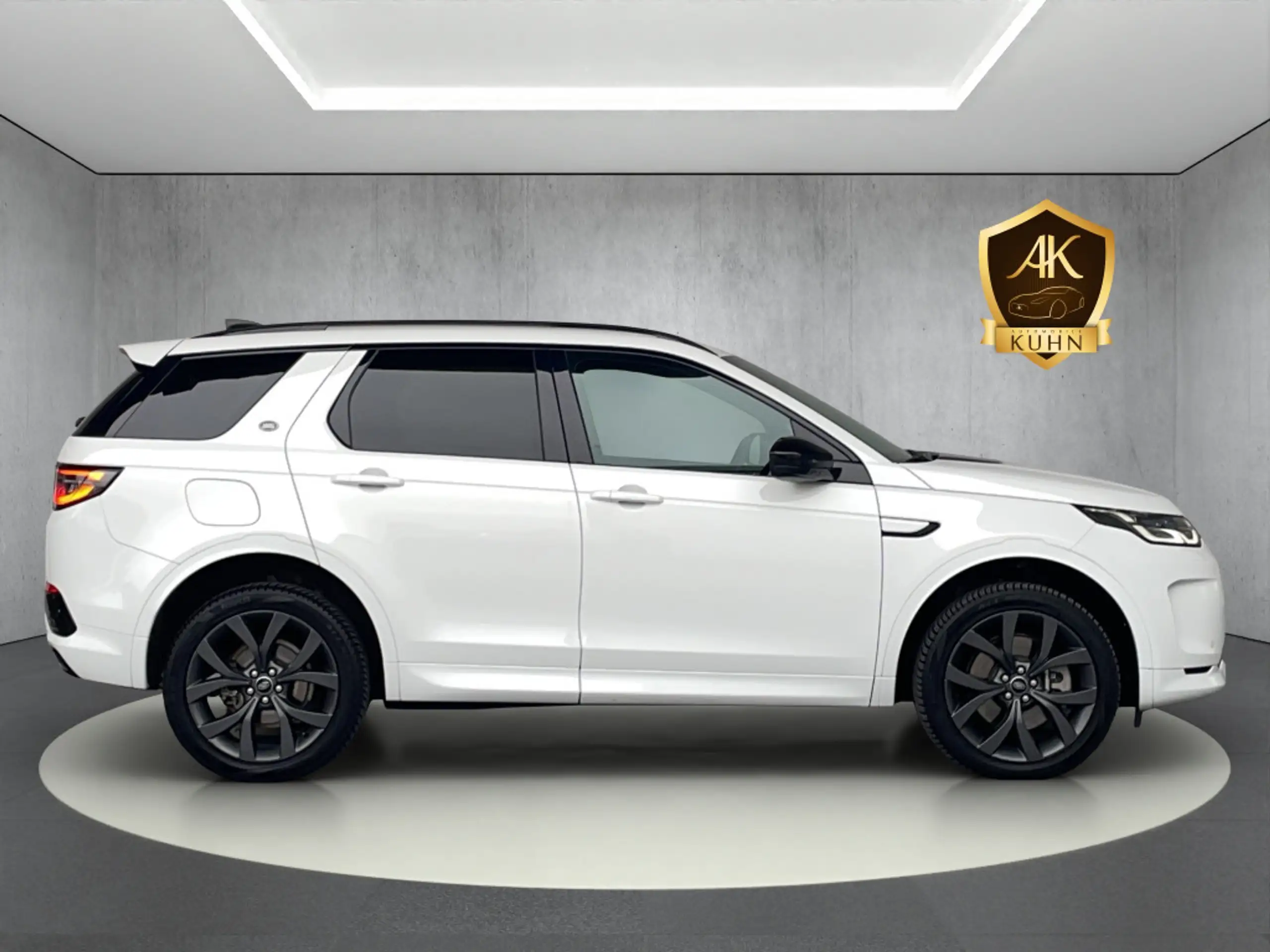 Land Rover - Discovery Sport