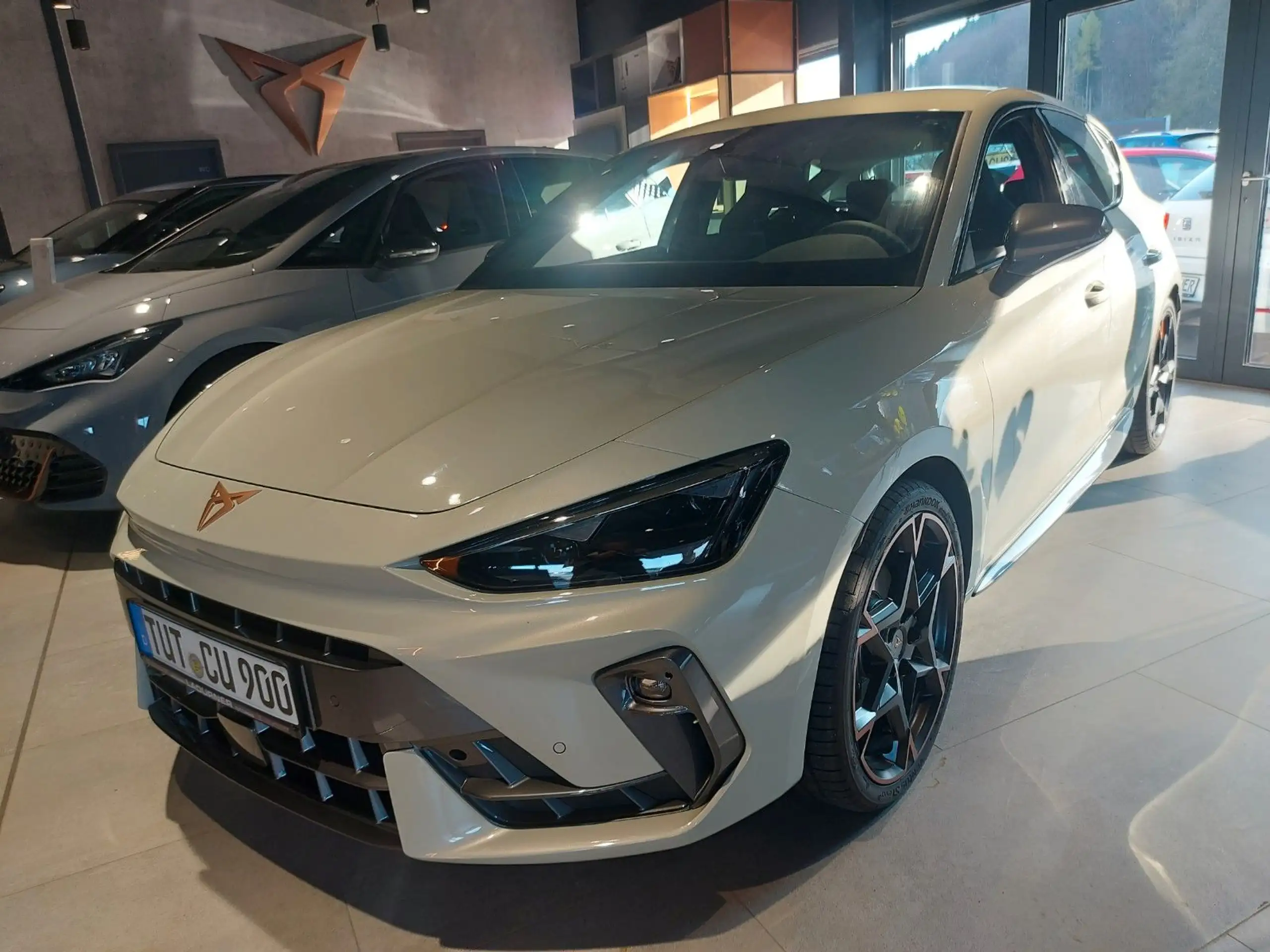 CUPRA Leon 2024