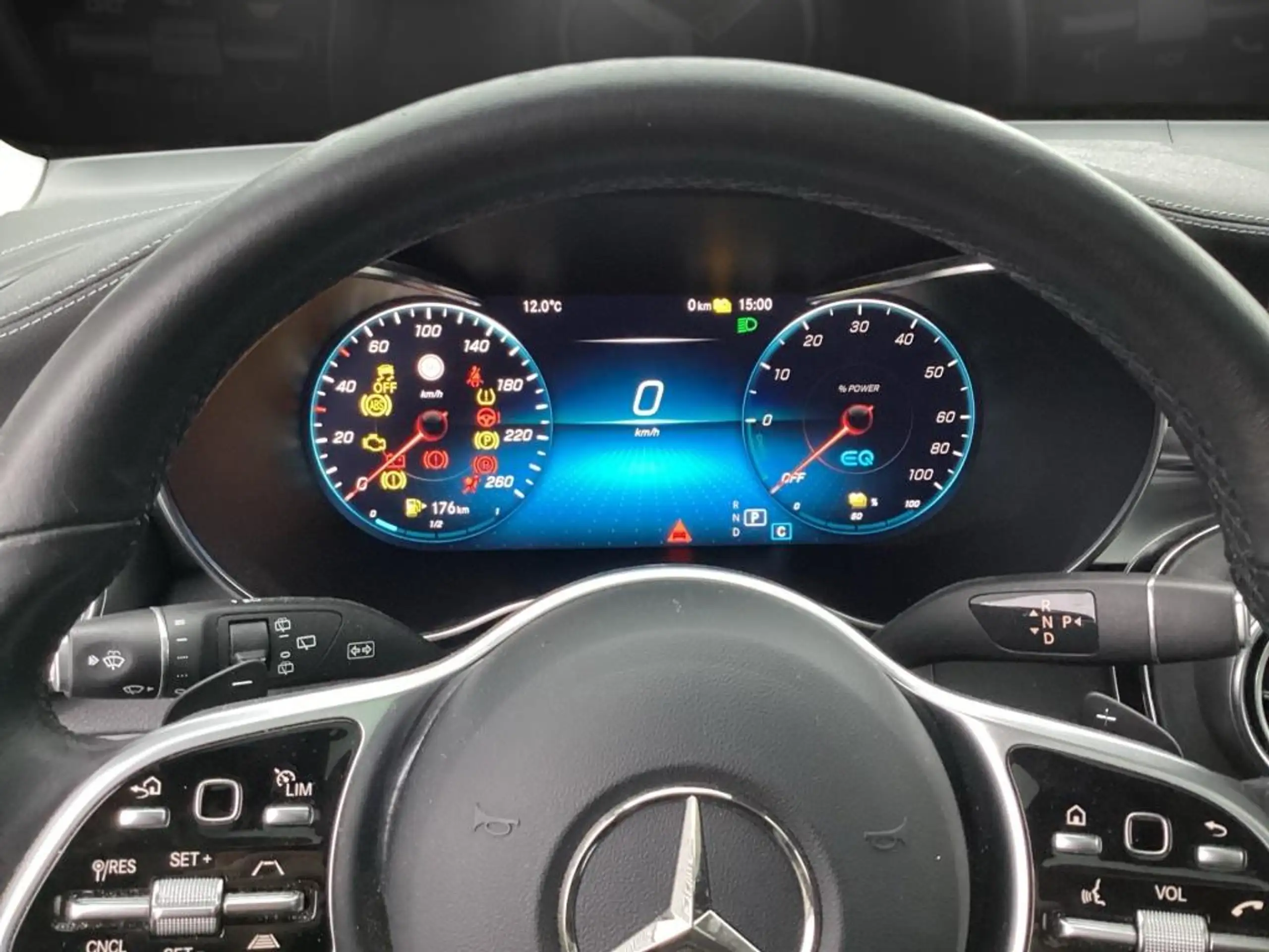 Mercedes-Benz - GLC 300