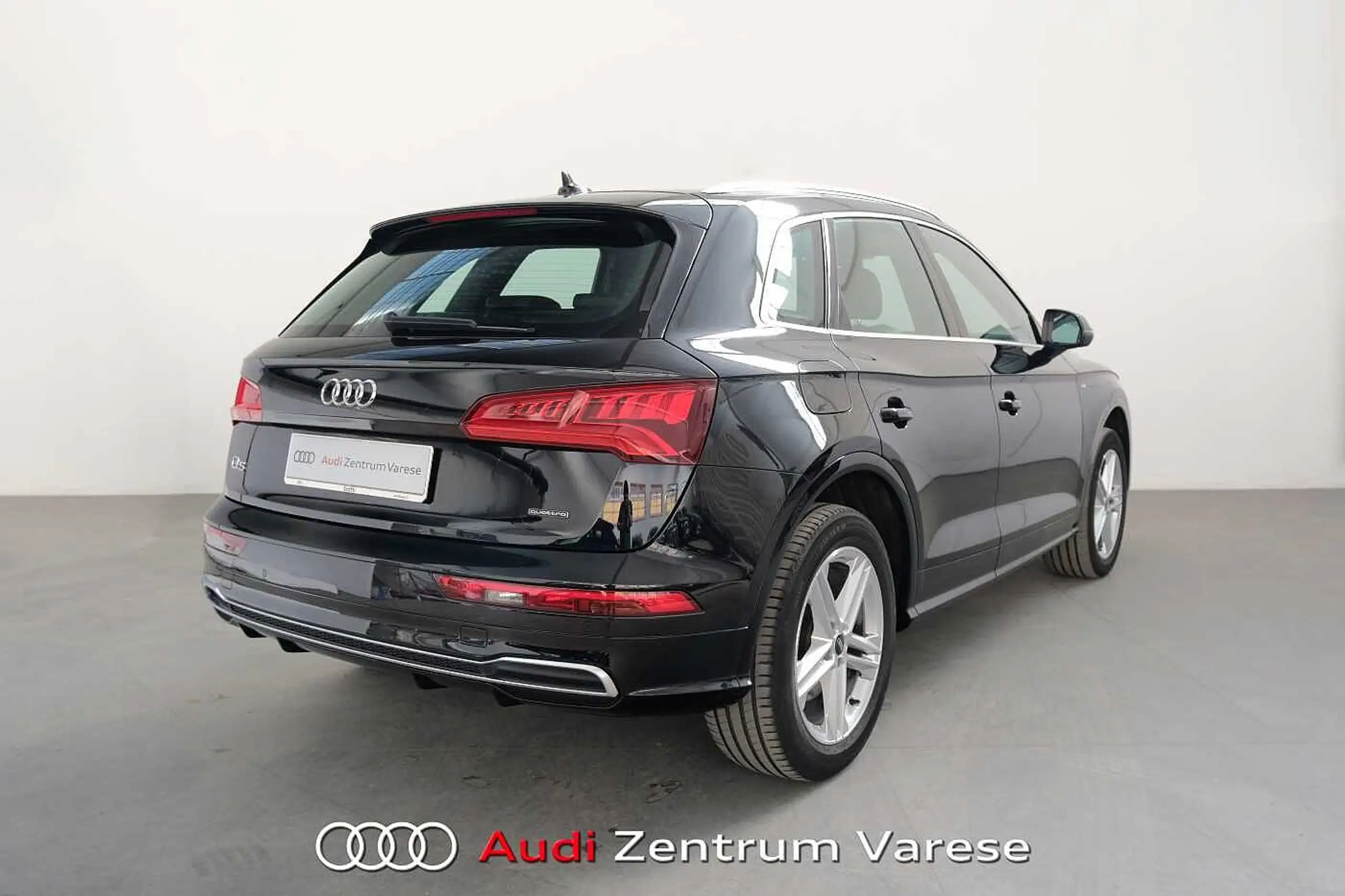 Audi - Q5