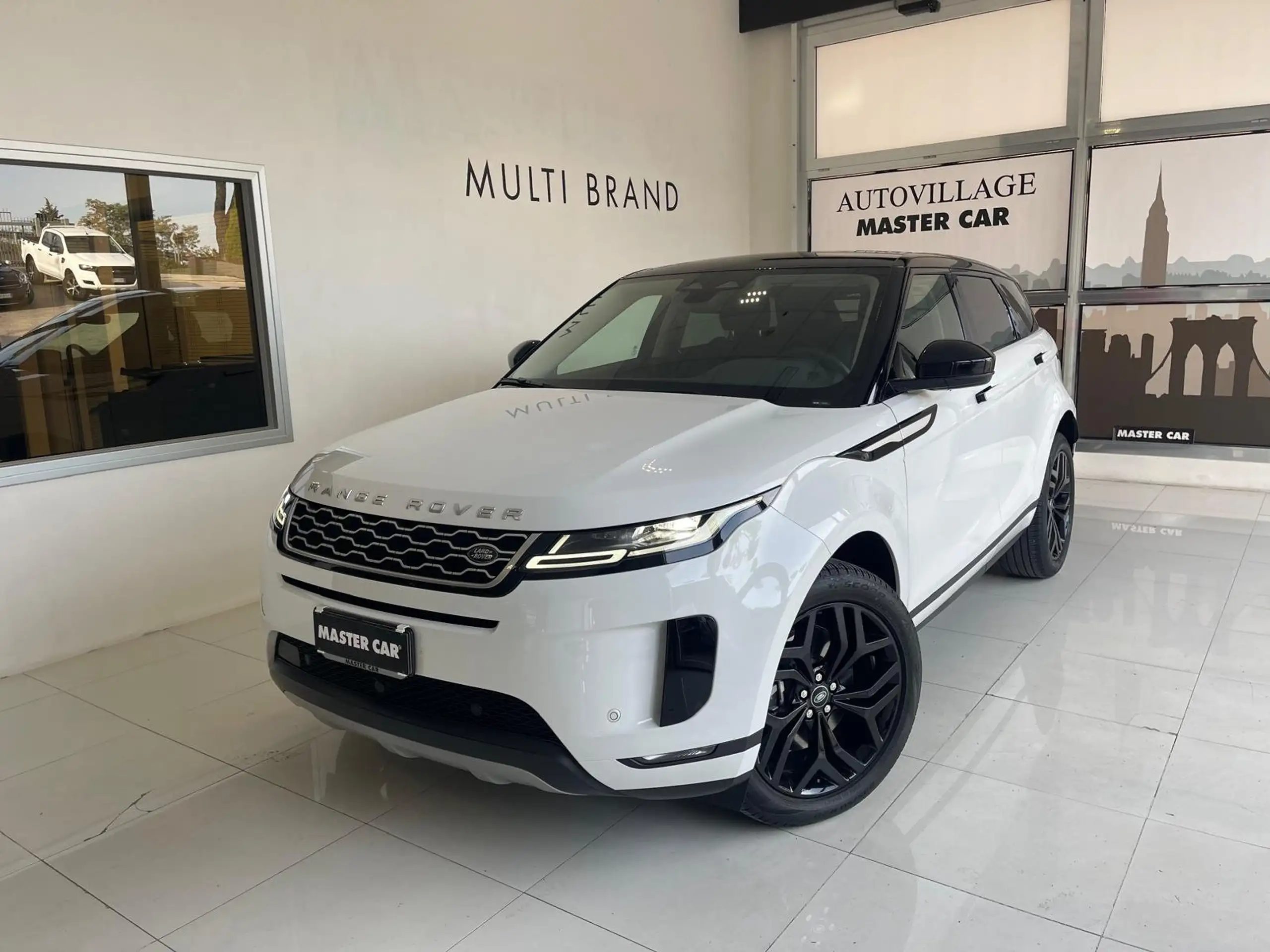 Land Rover - Range Rover Evoque