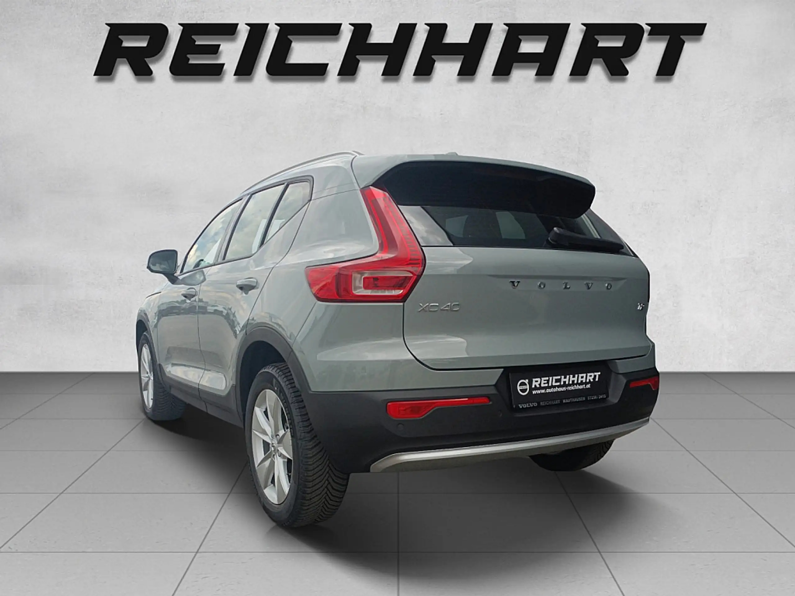 Volvo - XC40