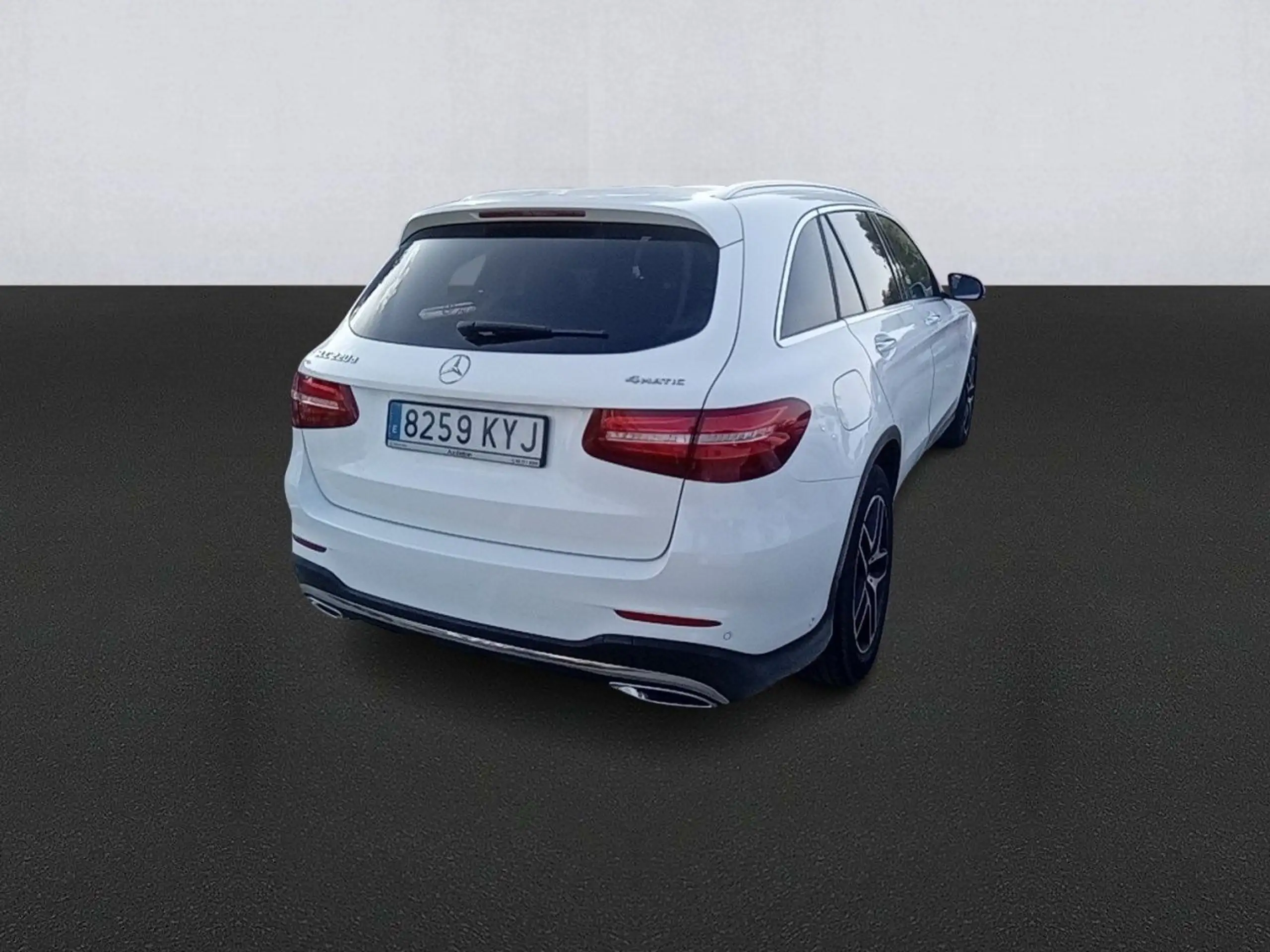 Mercedes-Benz - GLC 220