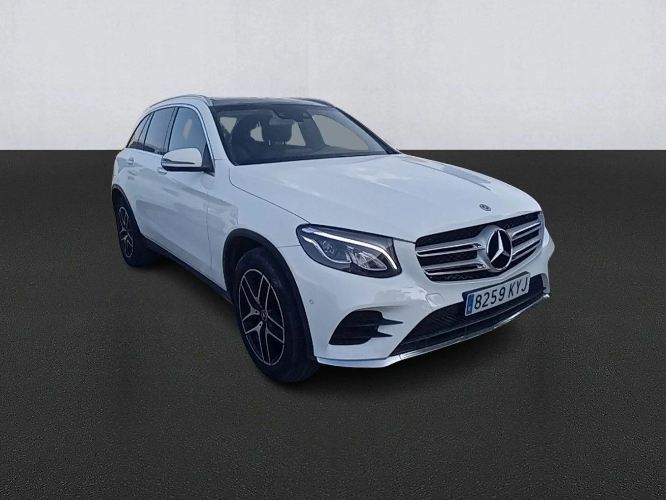 Mercedes-Benz - GLC 220