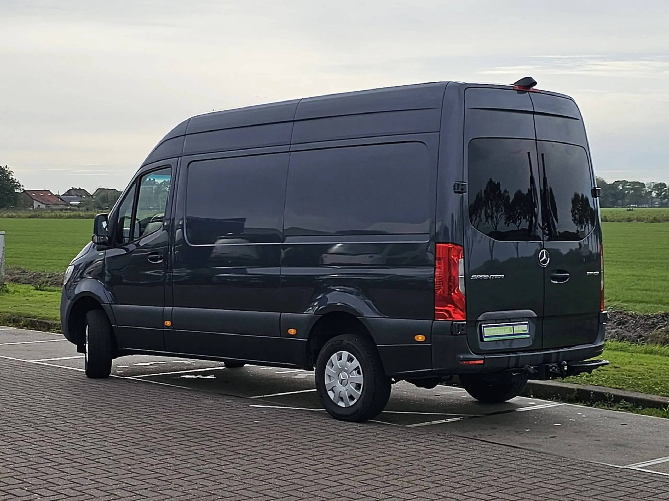 Mercedes-Benz - Sprinter