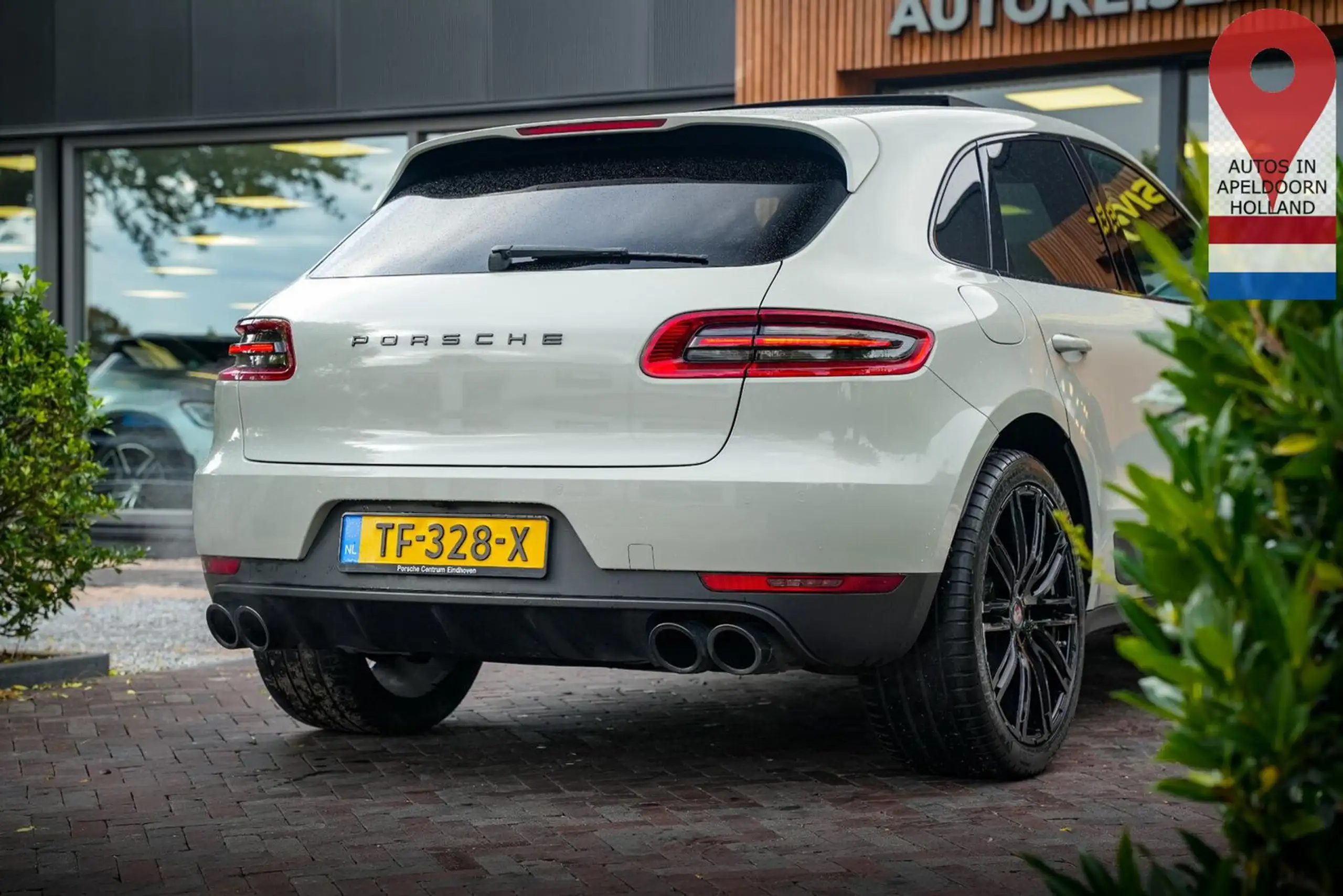 Porsche - Macan