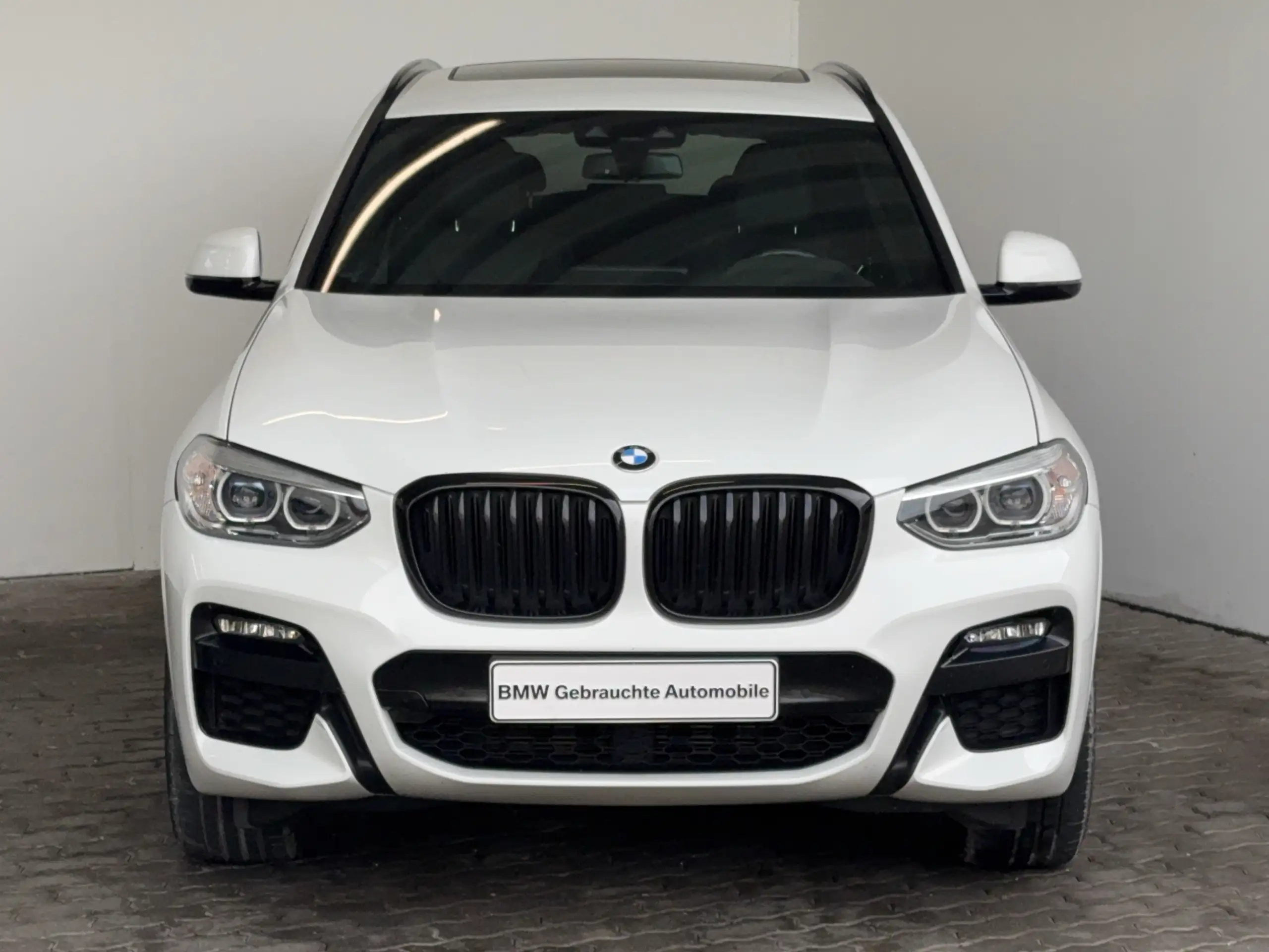 BMW - X3