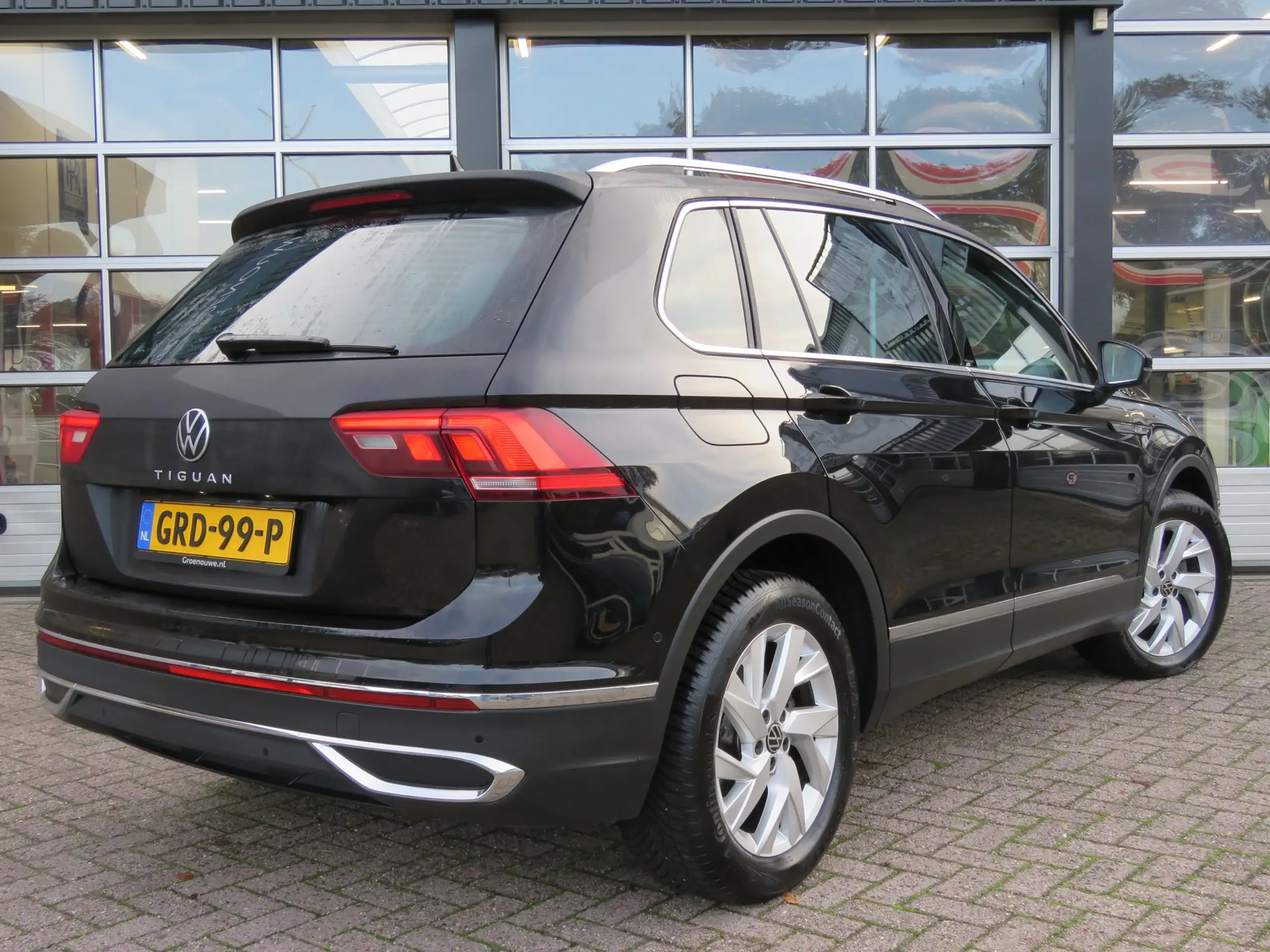 Volkswagen - Tiguan