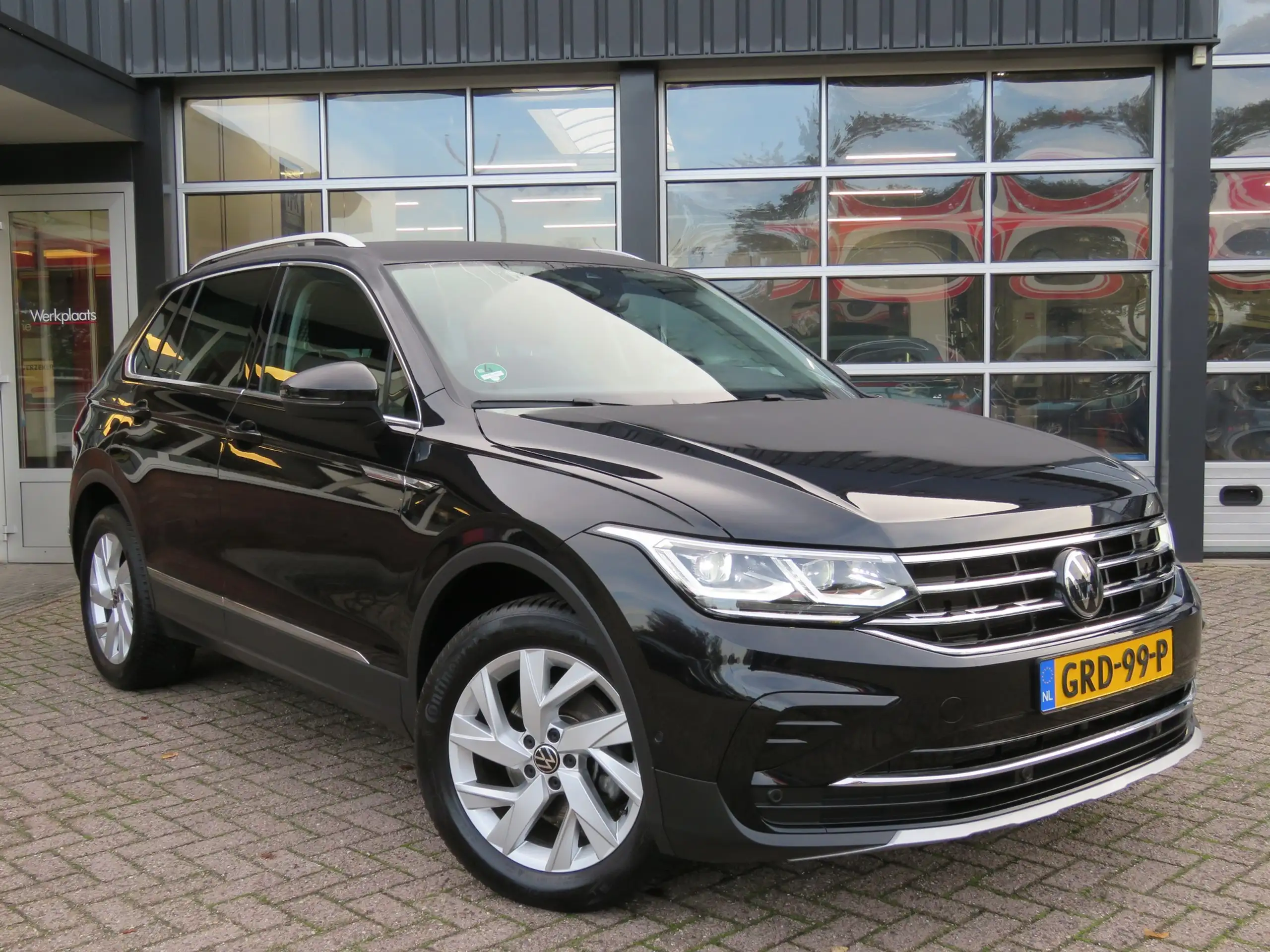 Volkswagen - Tiguan