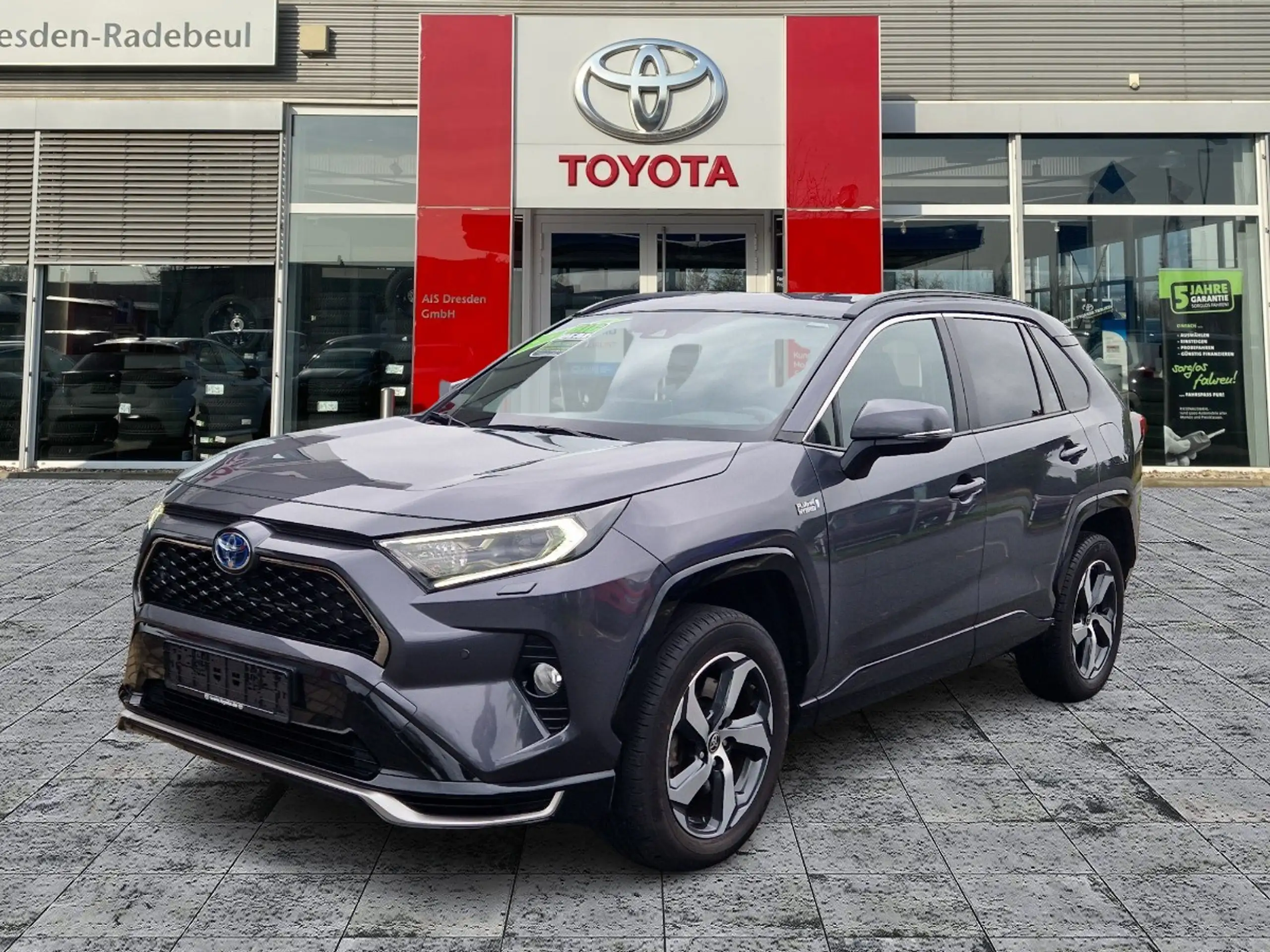 Toyota - RAV 4