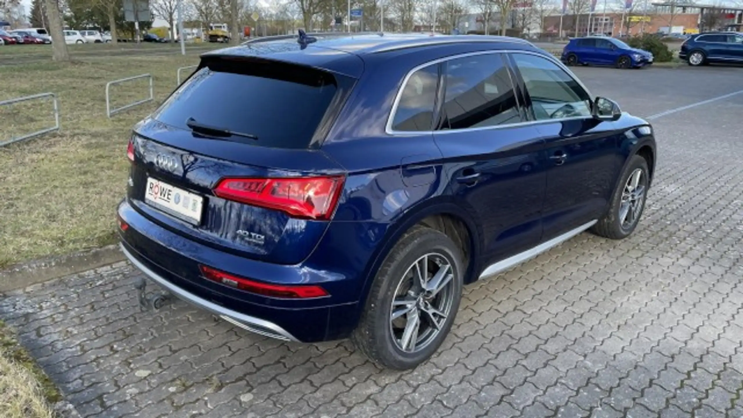 Audi - Q5