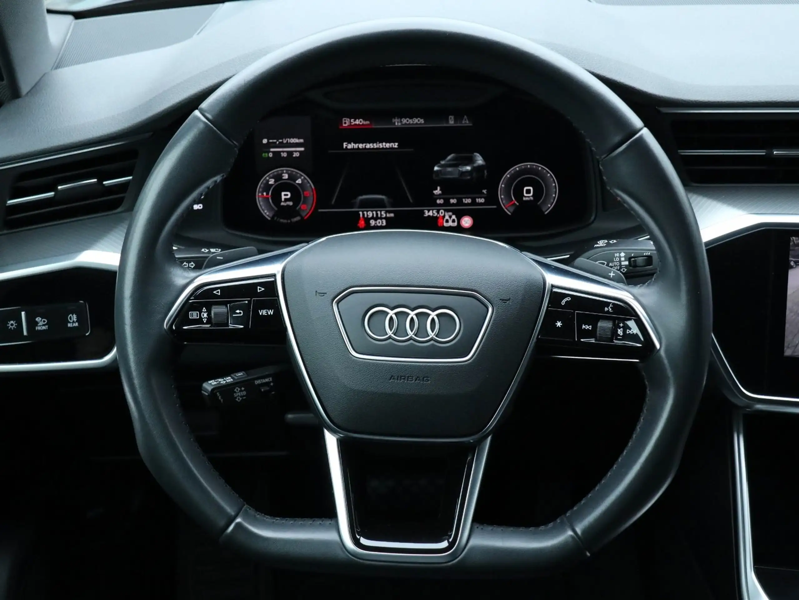 Audi - A6