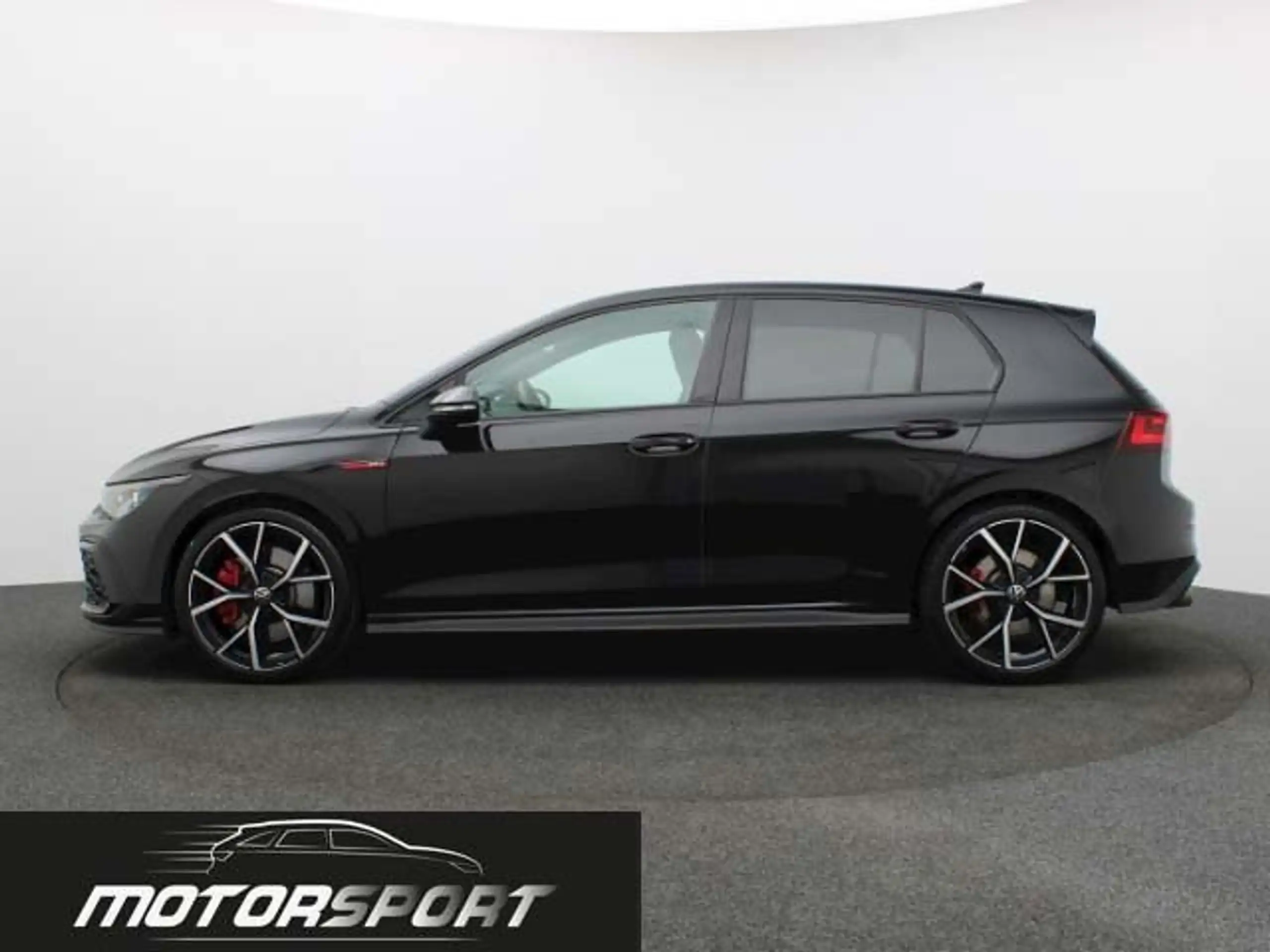 Volkswagen - Golf GTI