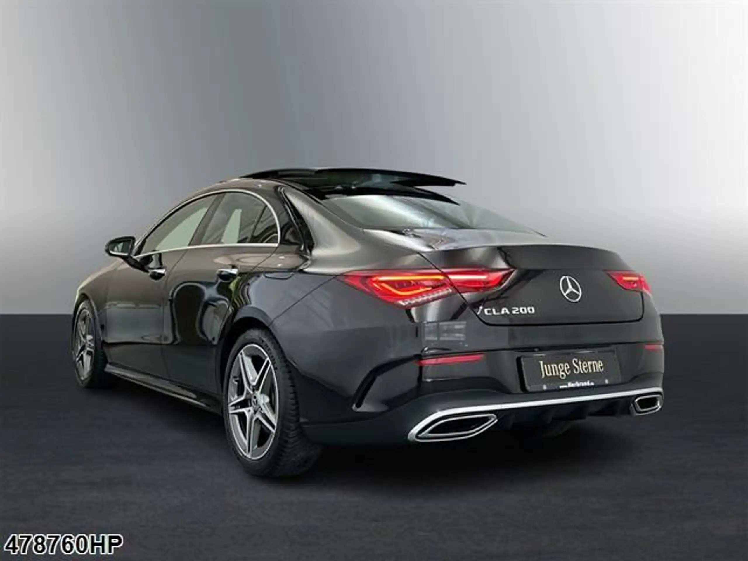 Mercedes-Benz - CLA 200