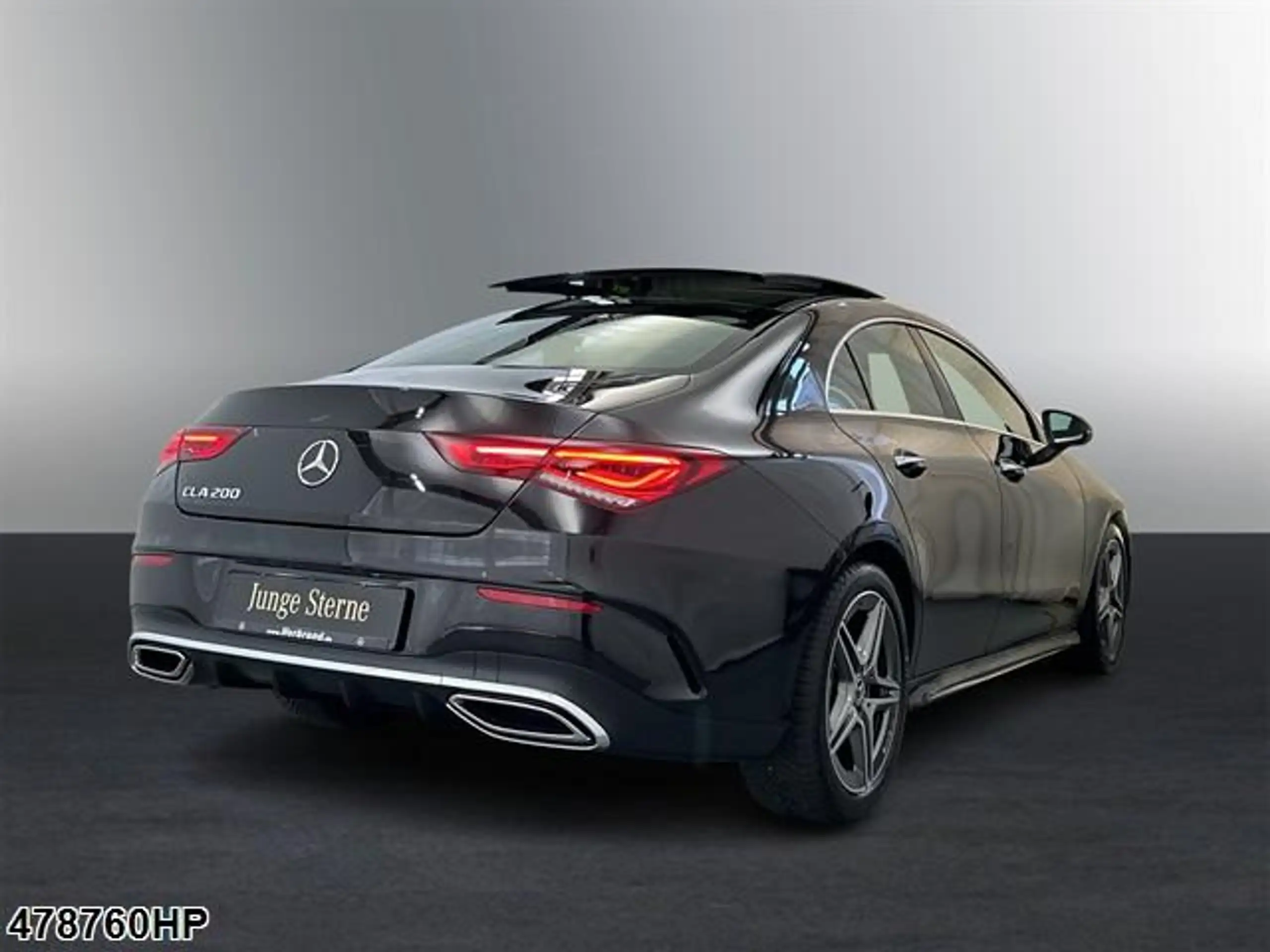 Mercedes-Benz - CLA 200