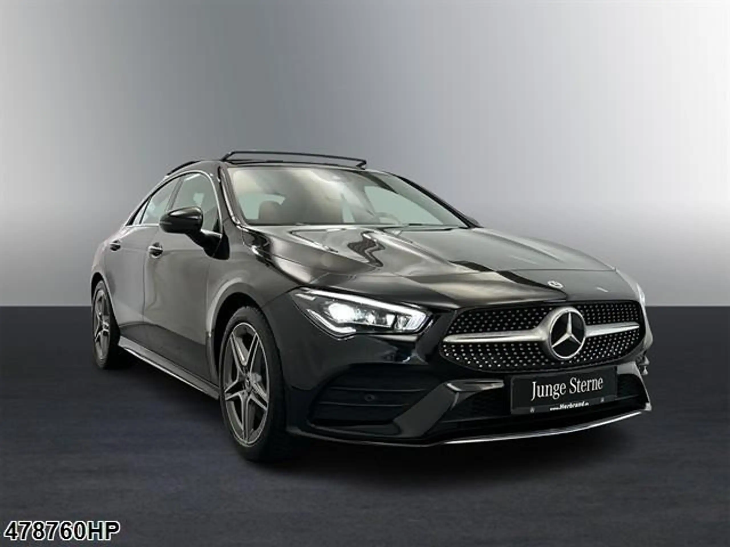 Mercedes-Benz - CLA 200