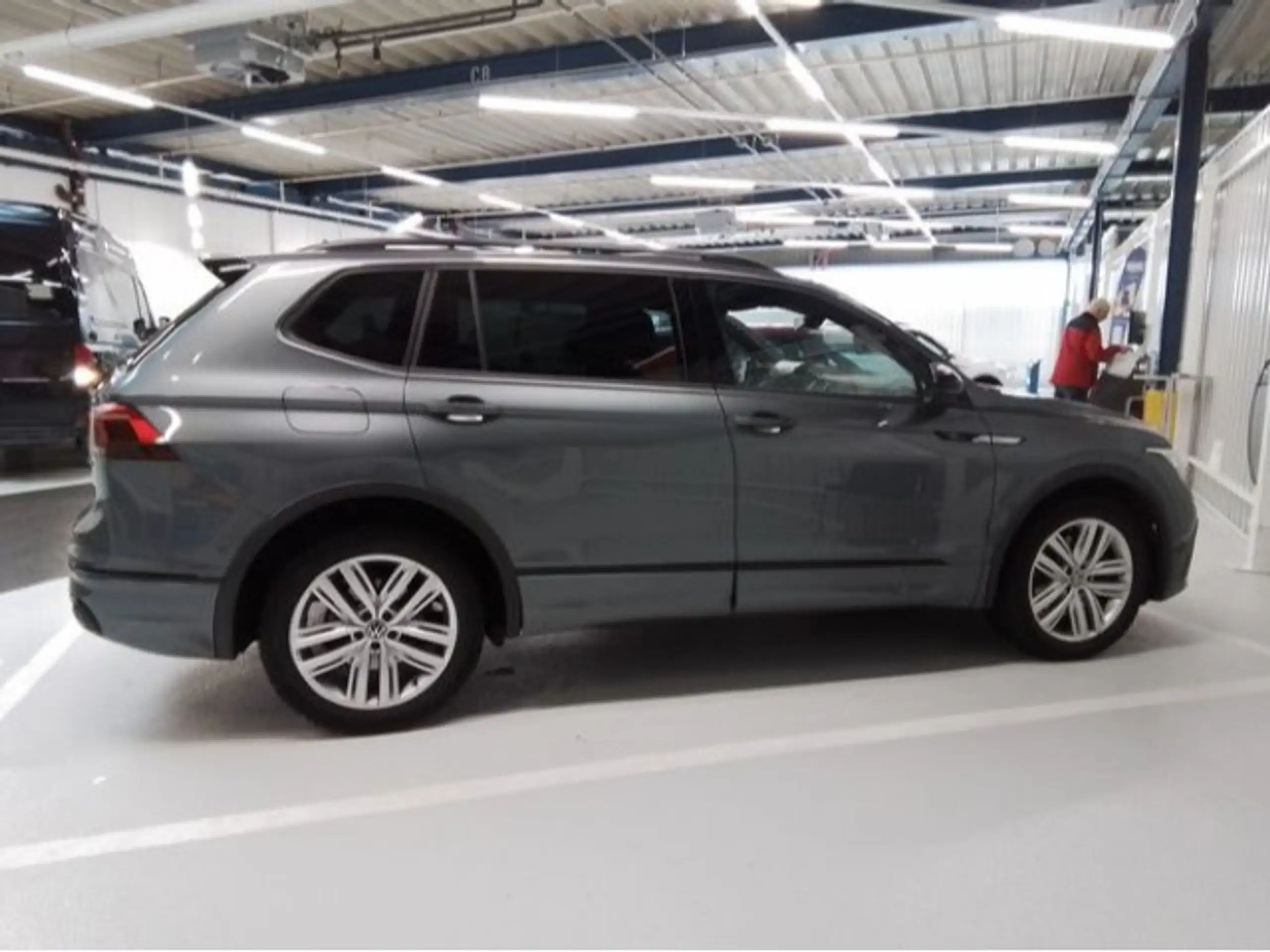 Volkswagen - Tiguan Allspace