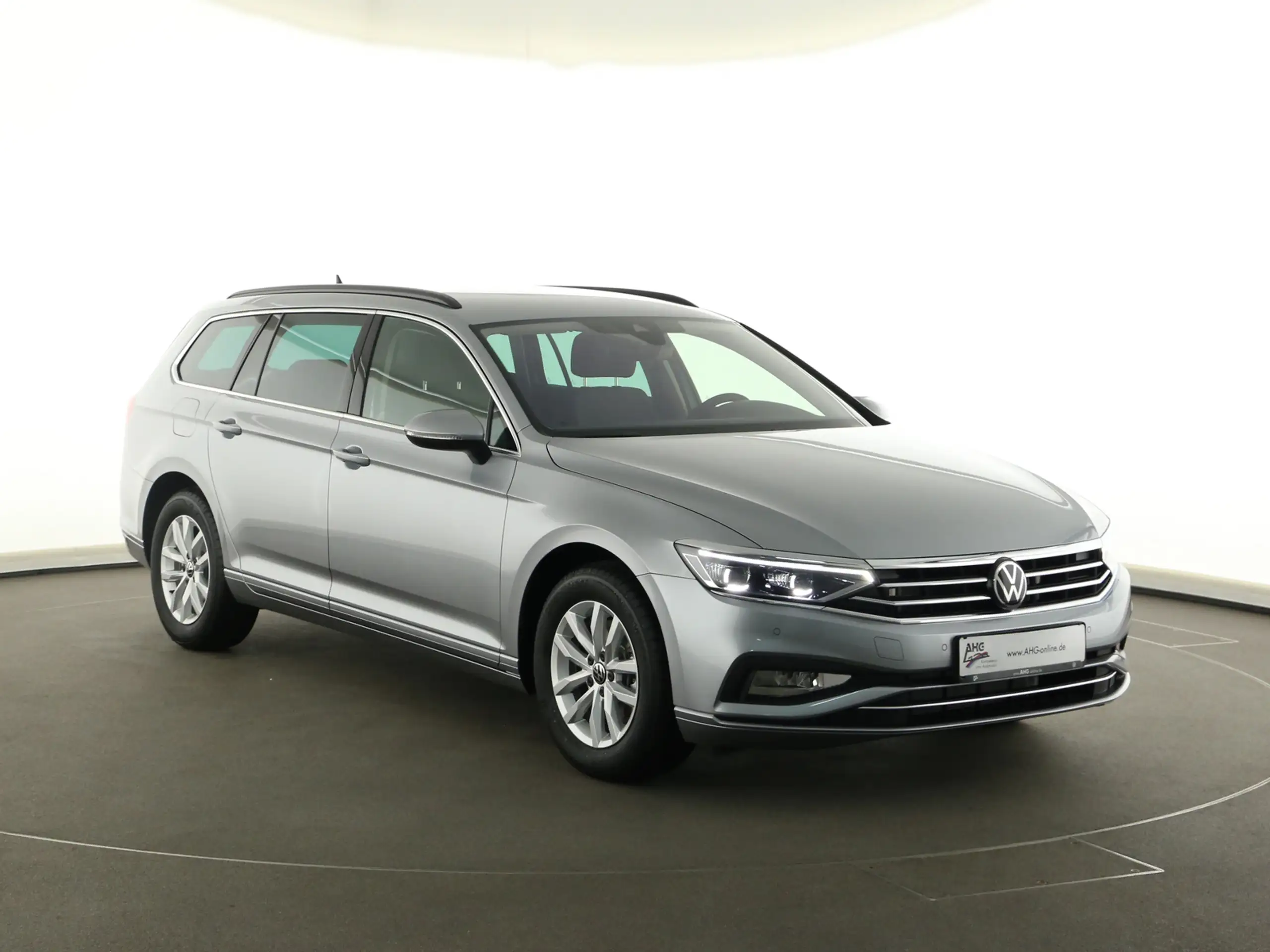 Volkswagen - Passat Variant