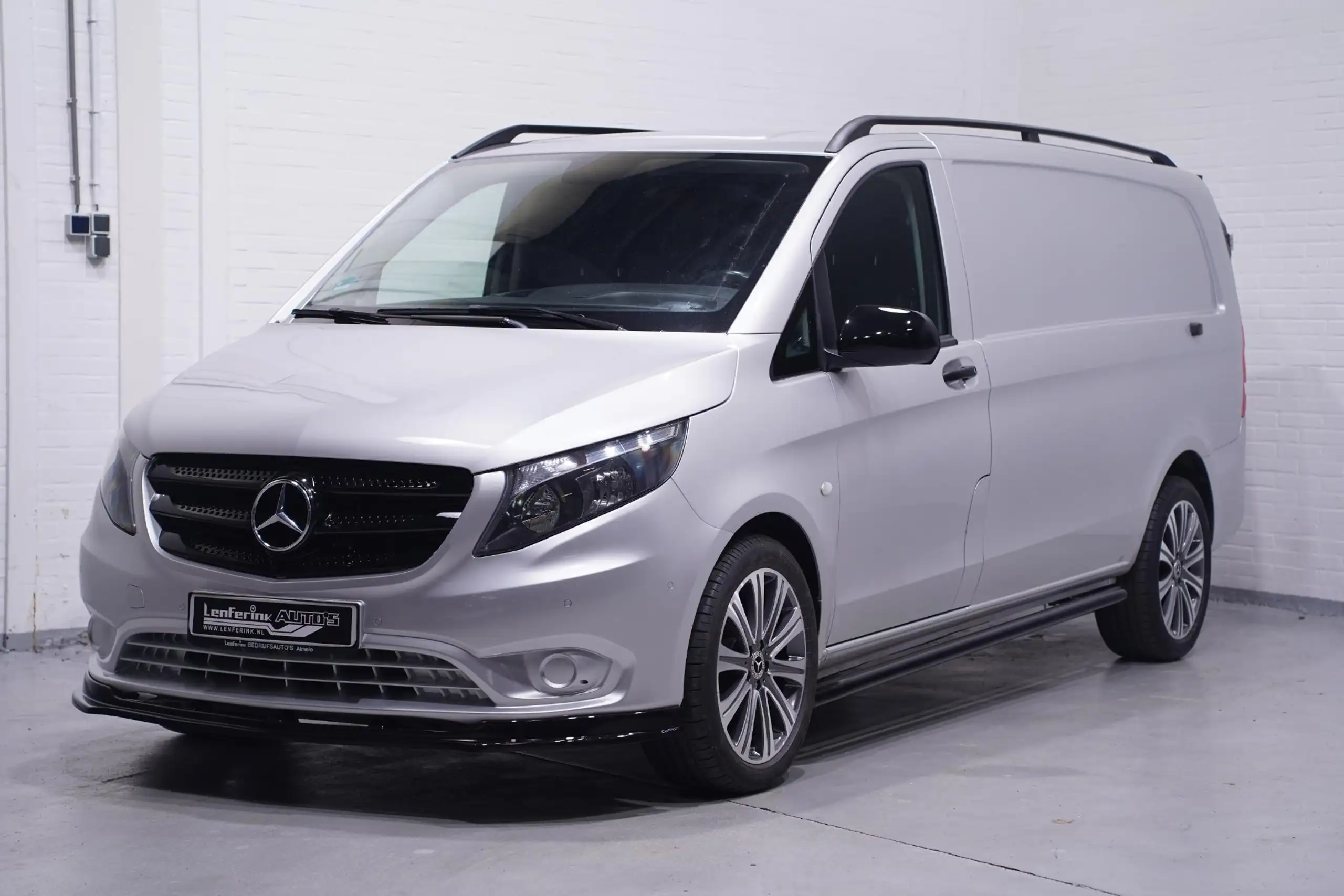 Mercedes-Benz - Vito