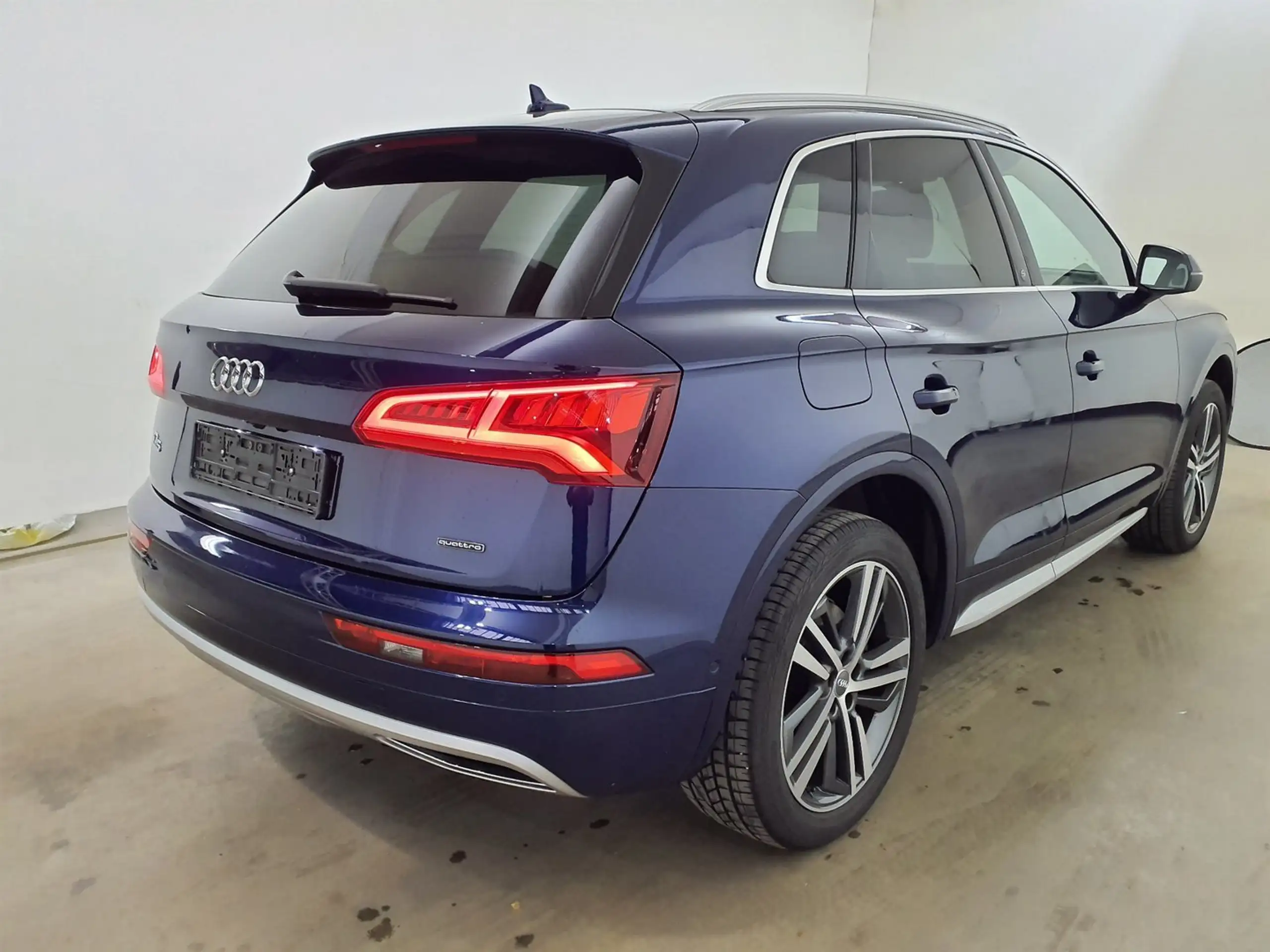 Audi - Q5