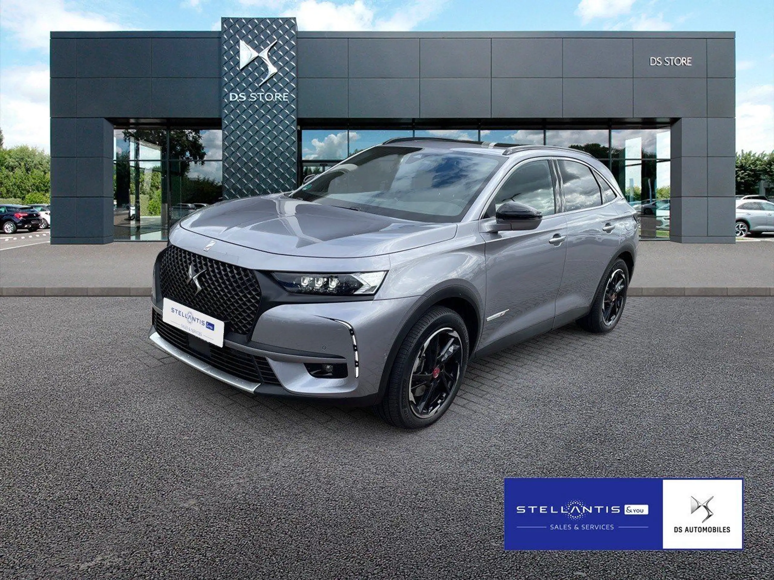 DS Automobiles - DS 7 Crossback