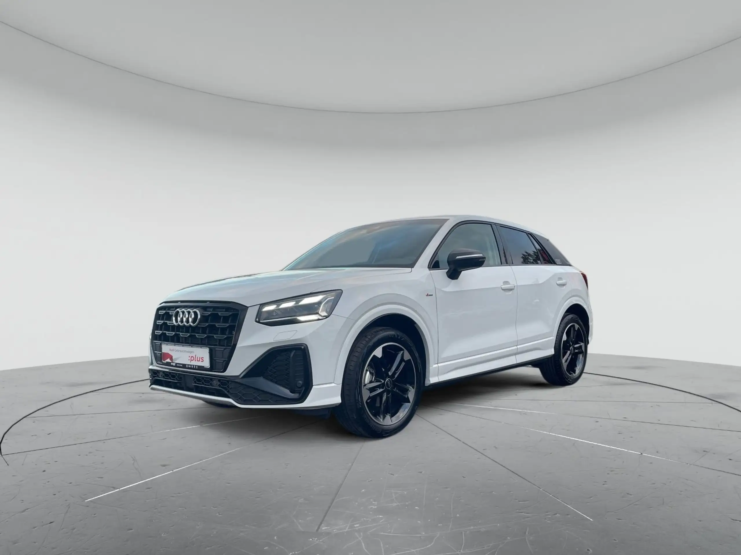 Audi - Q2