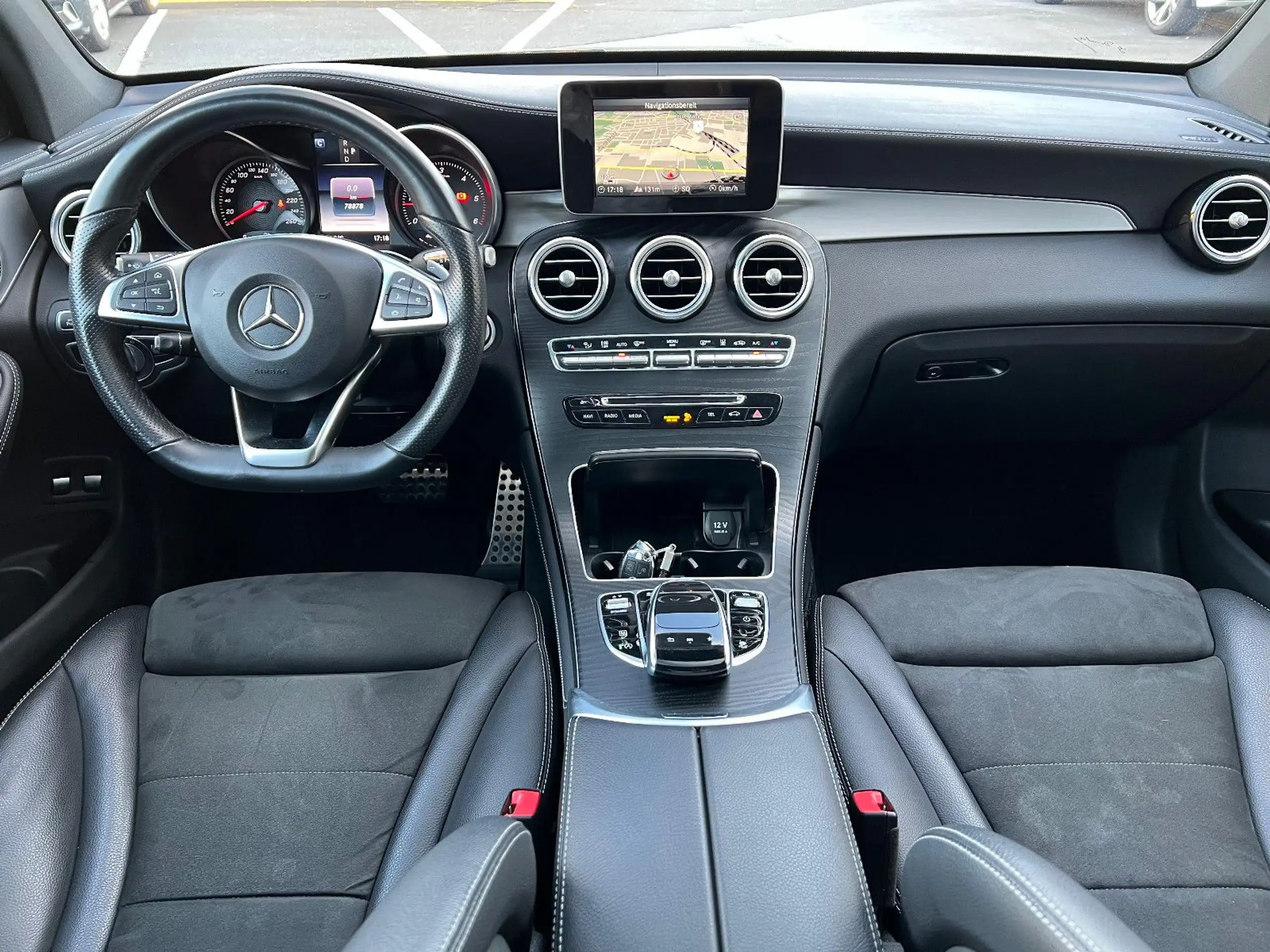 Mercedes-Benz - GLC 220