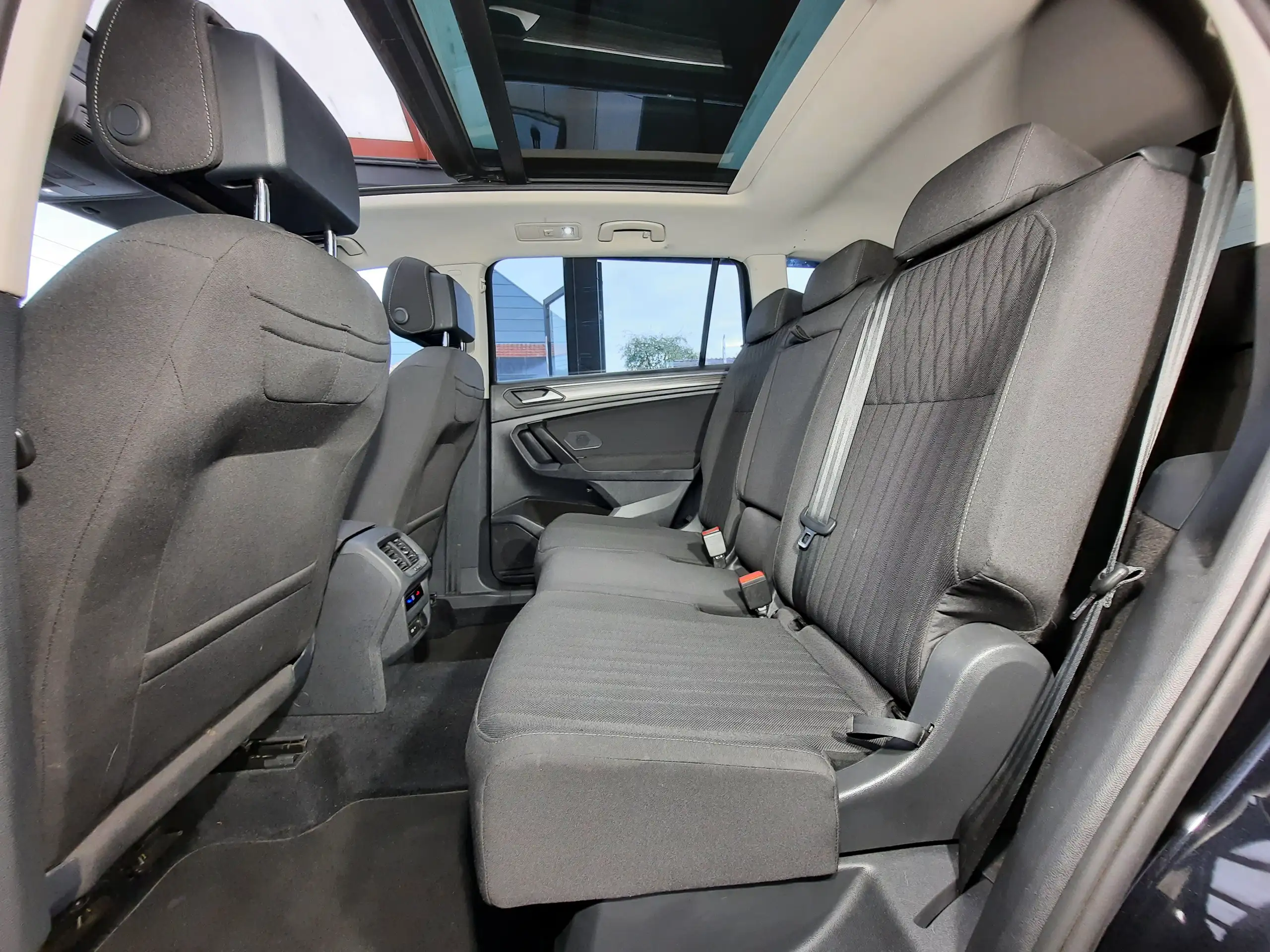 Volkswagen - Tiguan Allspace