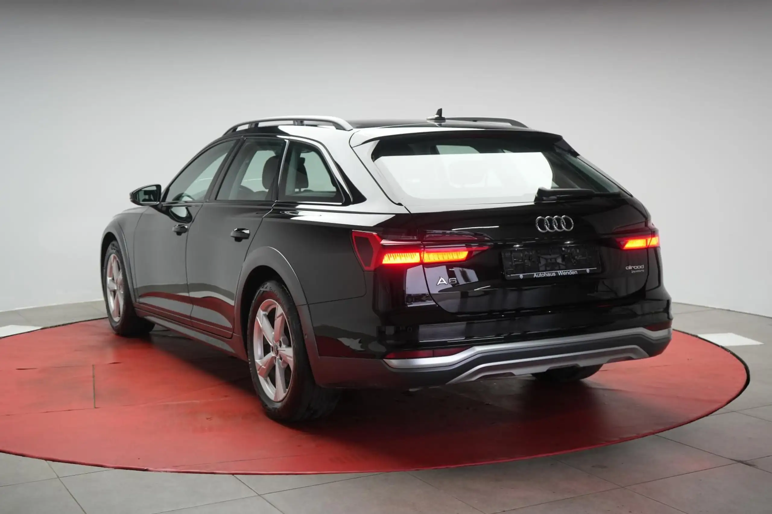 Audi - A6 allroad