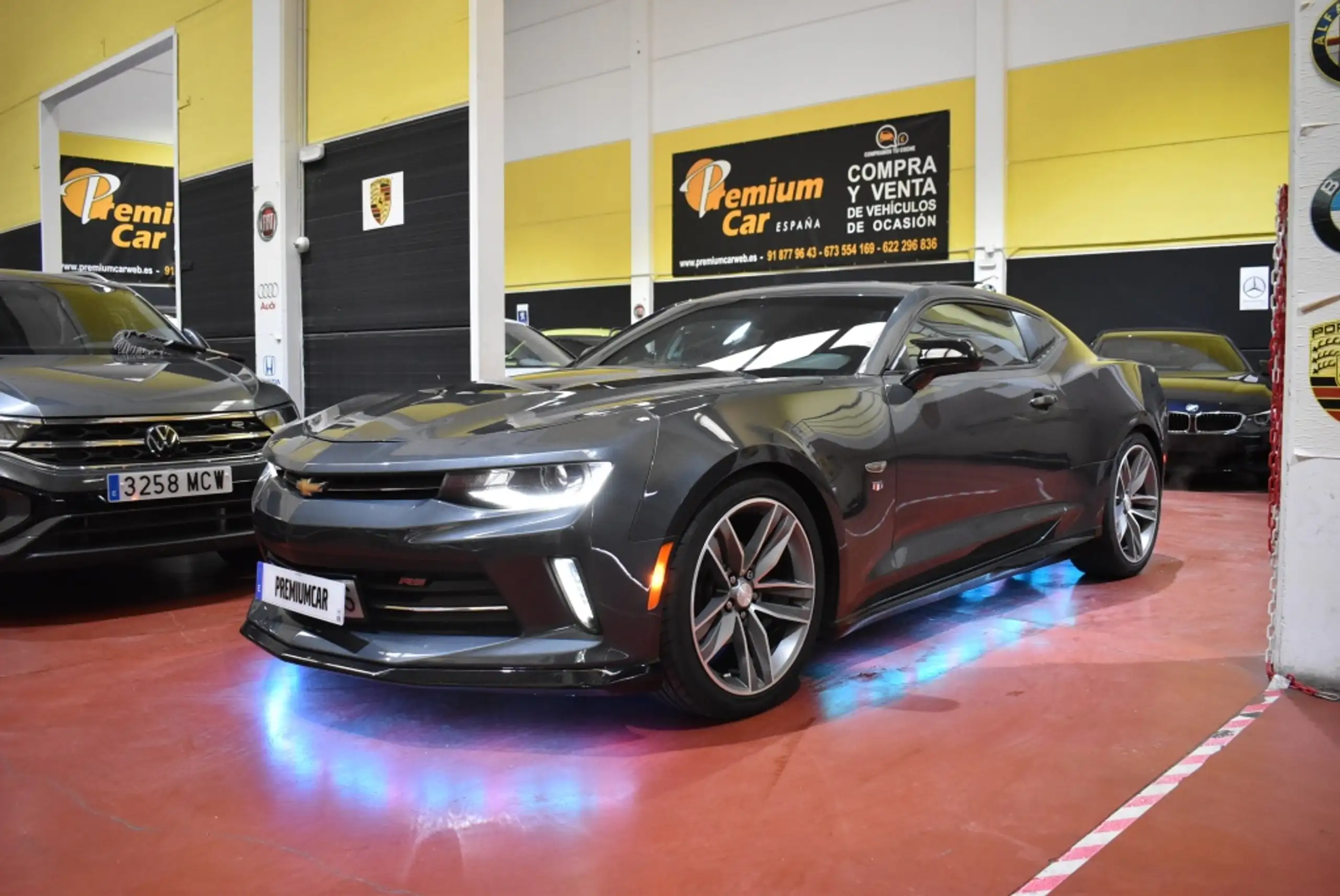 Chevrolet - Camaro