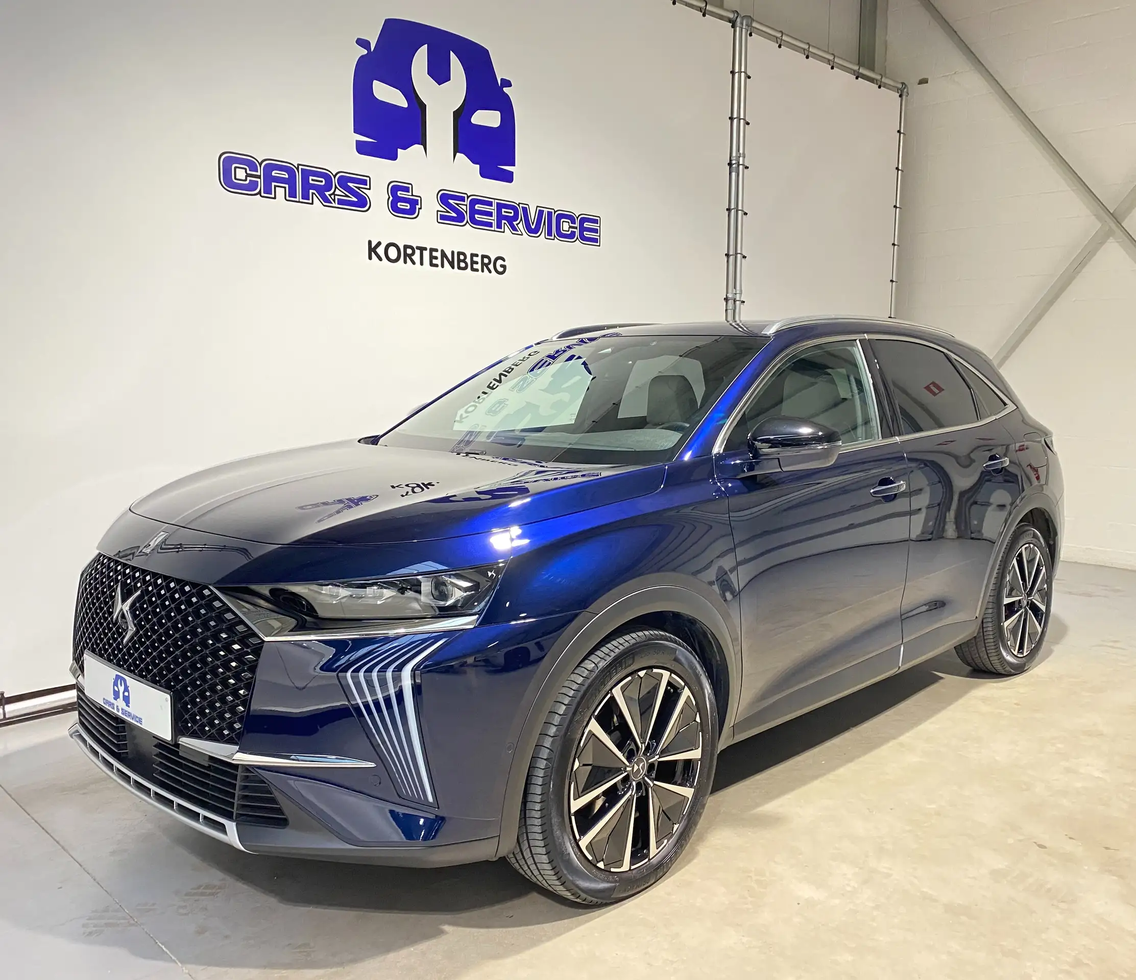 DS Automobiles - DS 7 Crossback