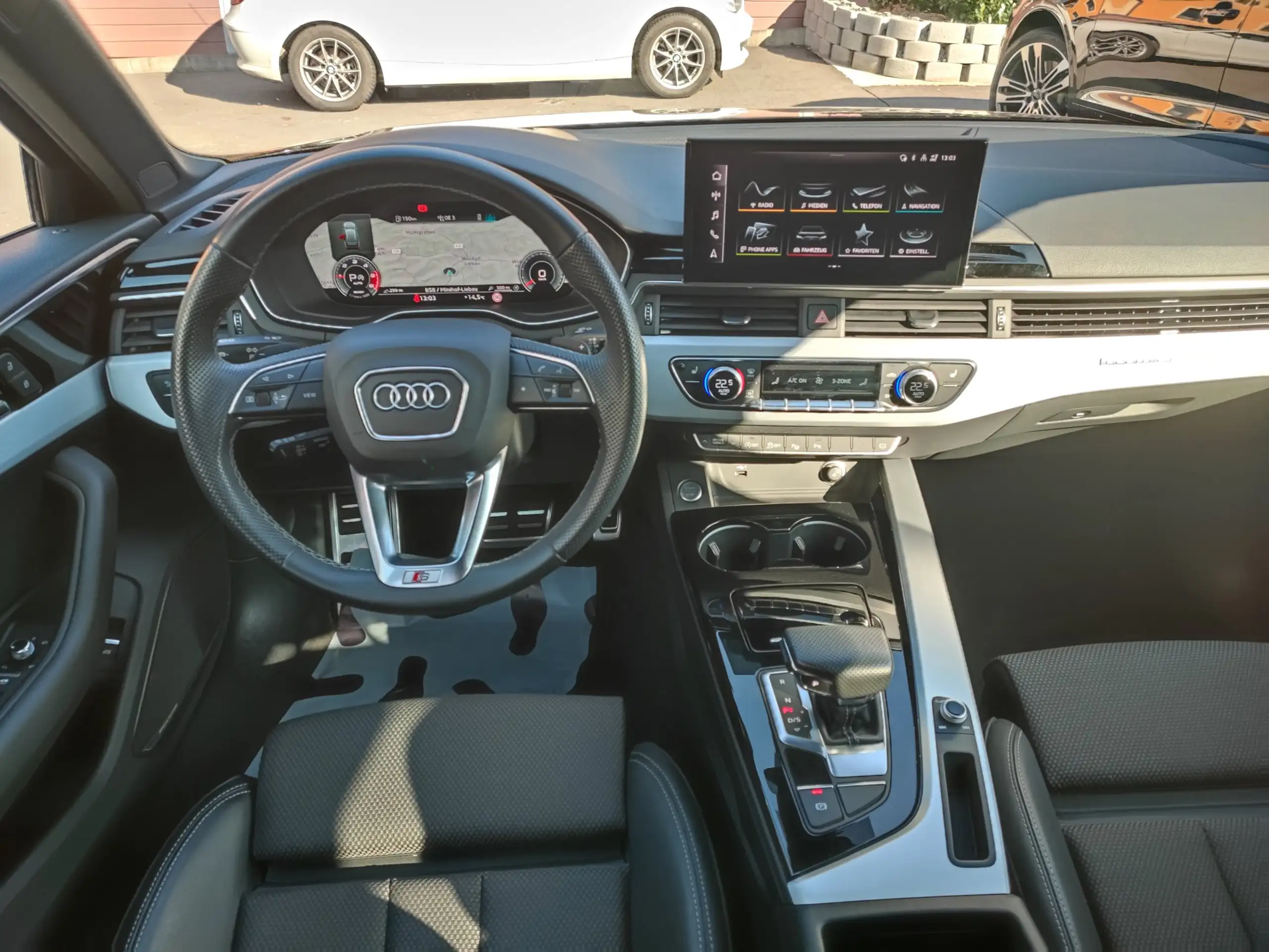 Audi - A4