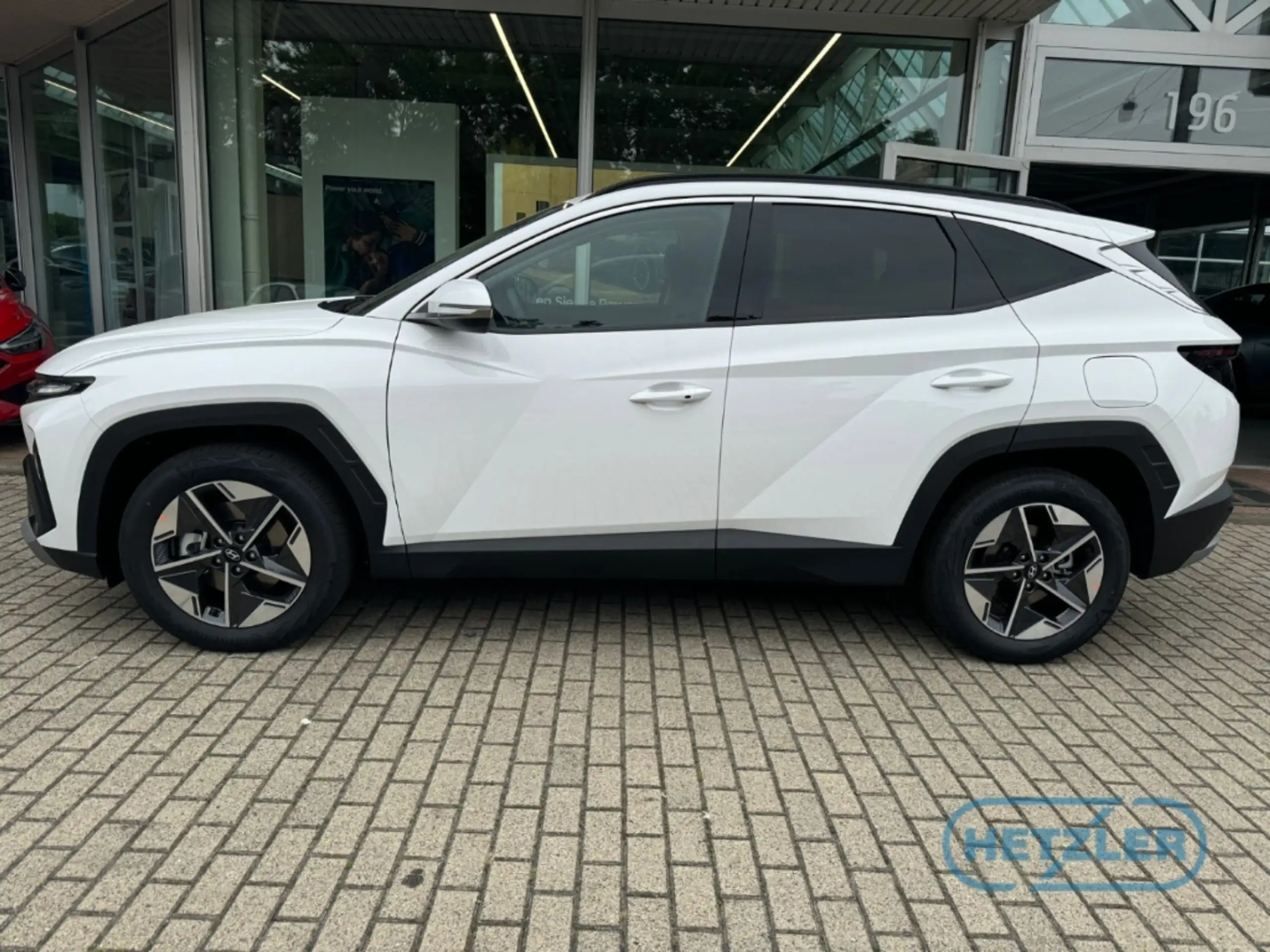 Hyundai - TUCSON