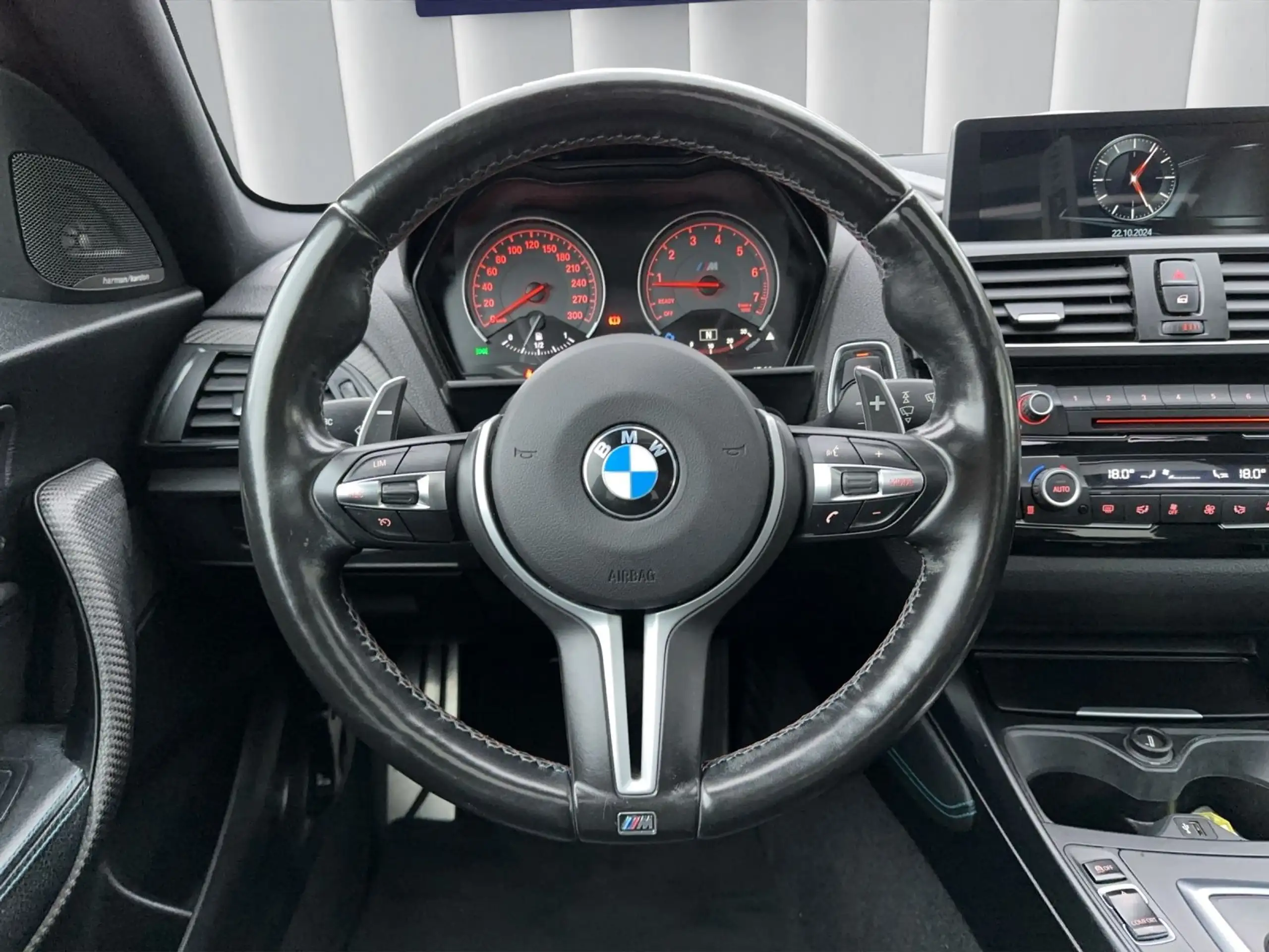 BMW - M2