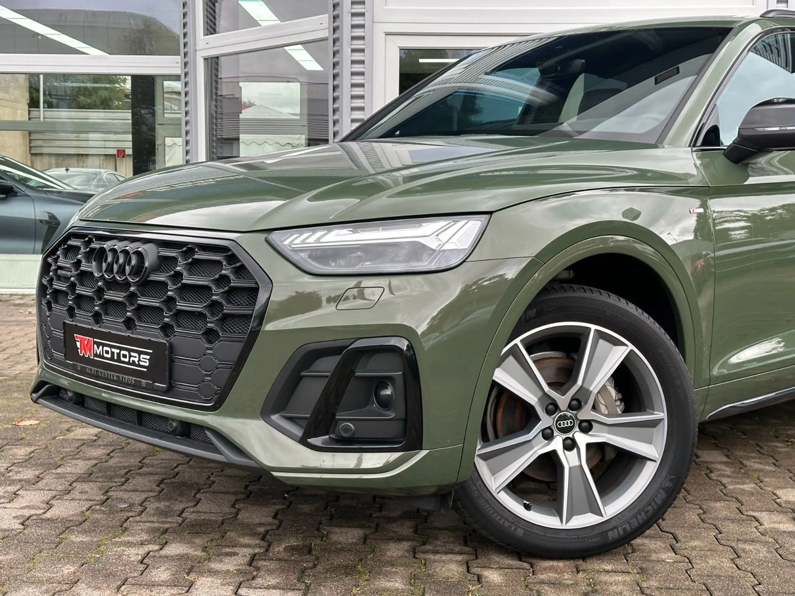 Audi - Q5