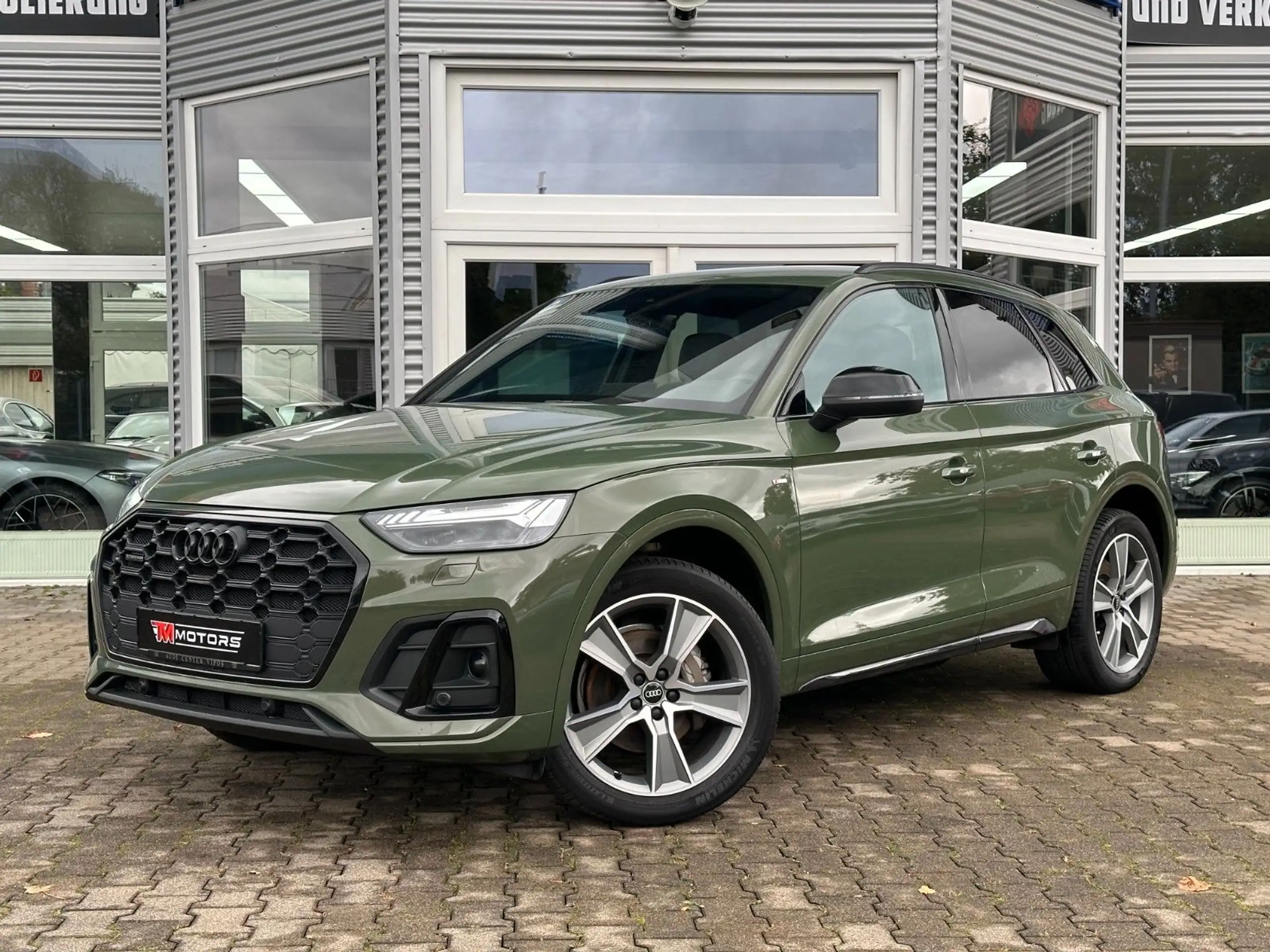 Audi - Q5