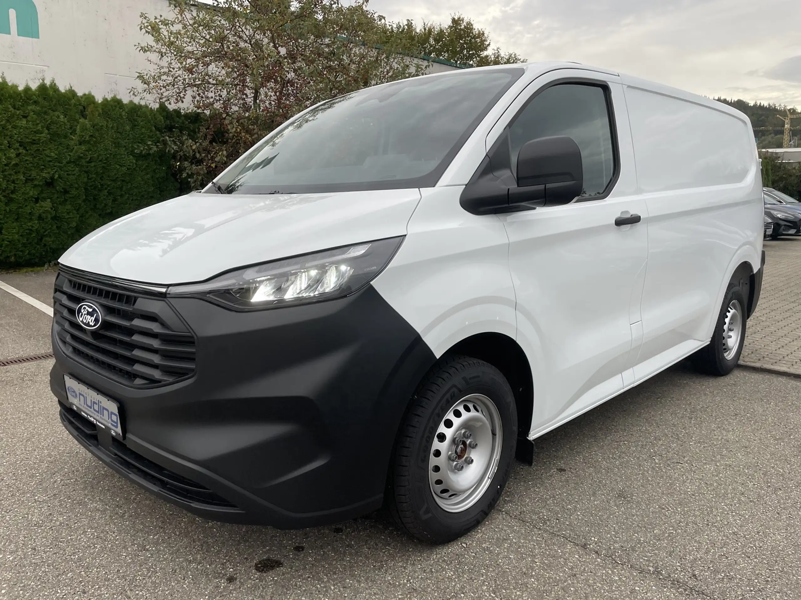 Ford - Transit Custom