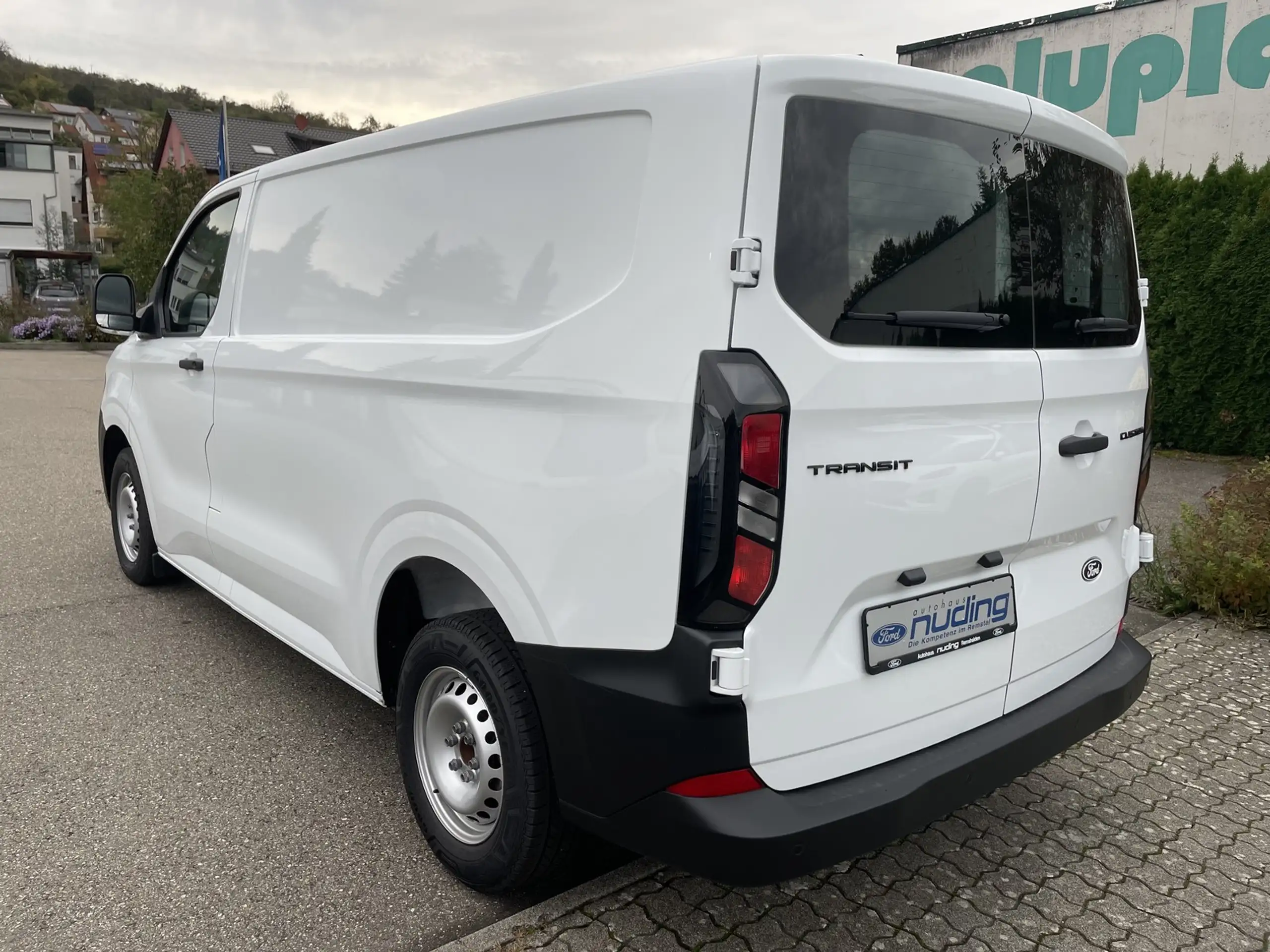 Ford - Transit Custom