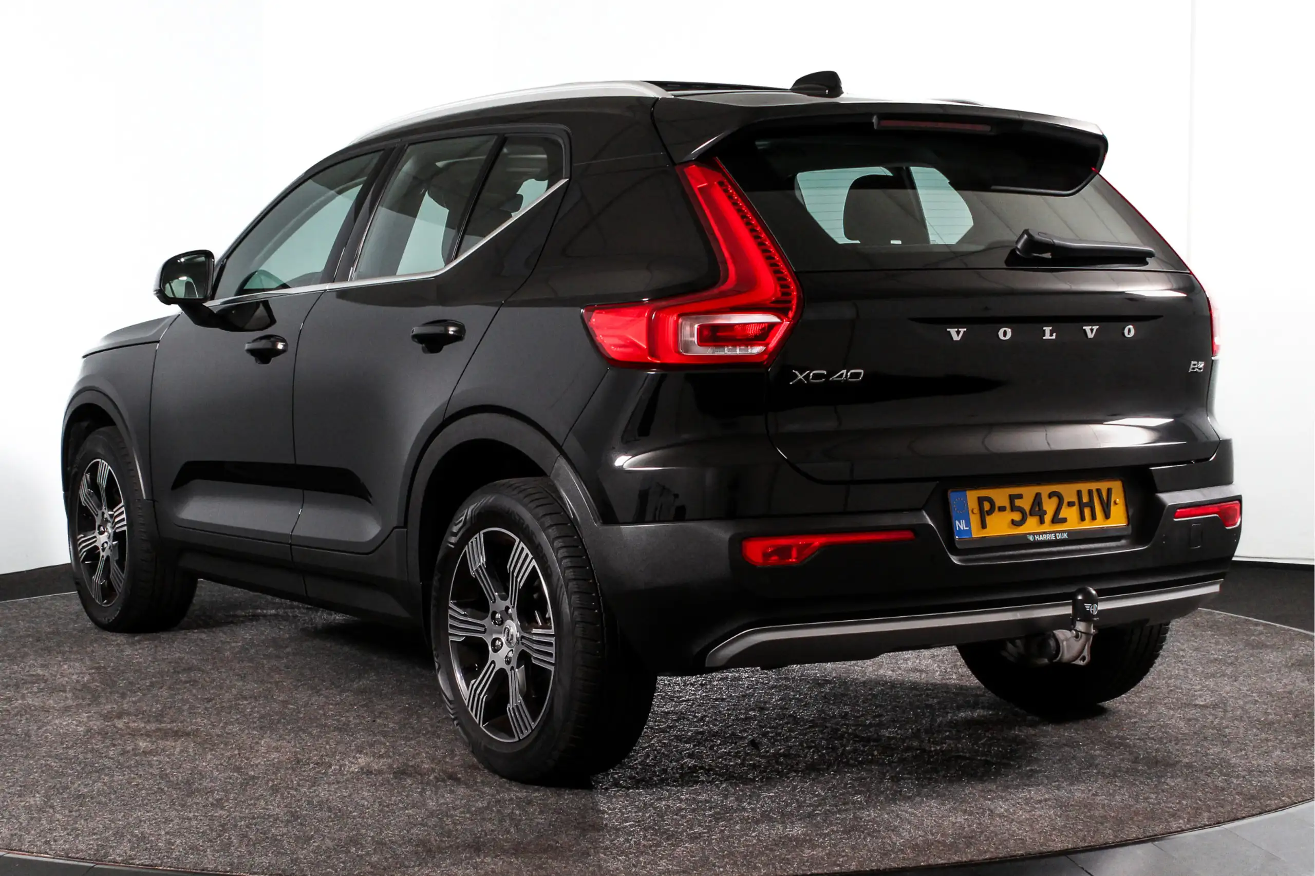 Volvo - XC40