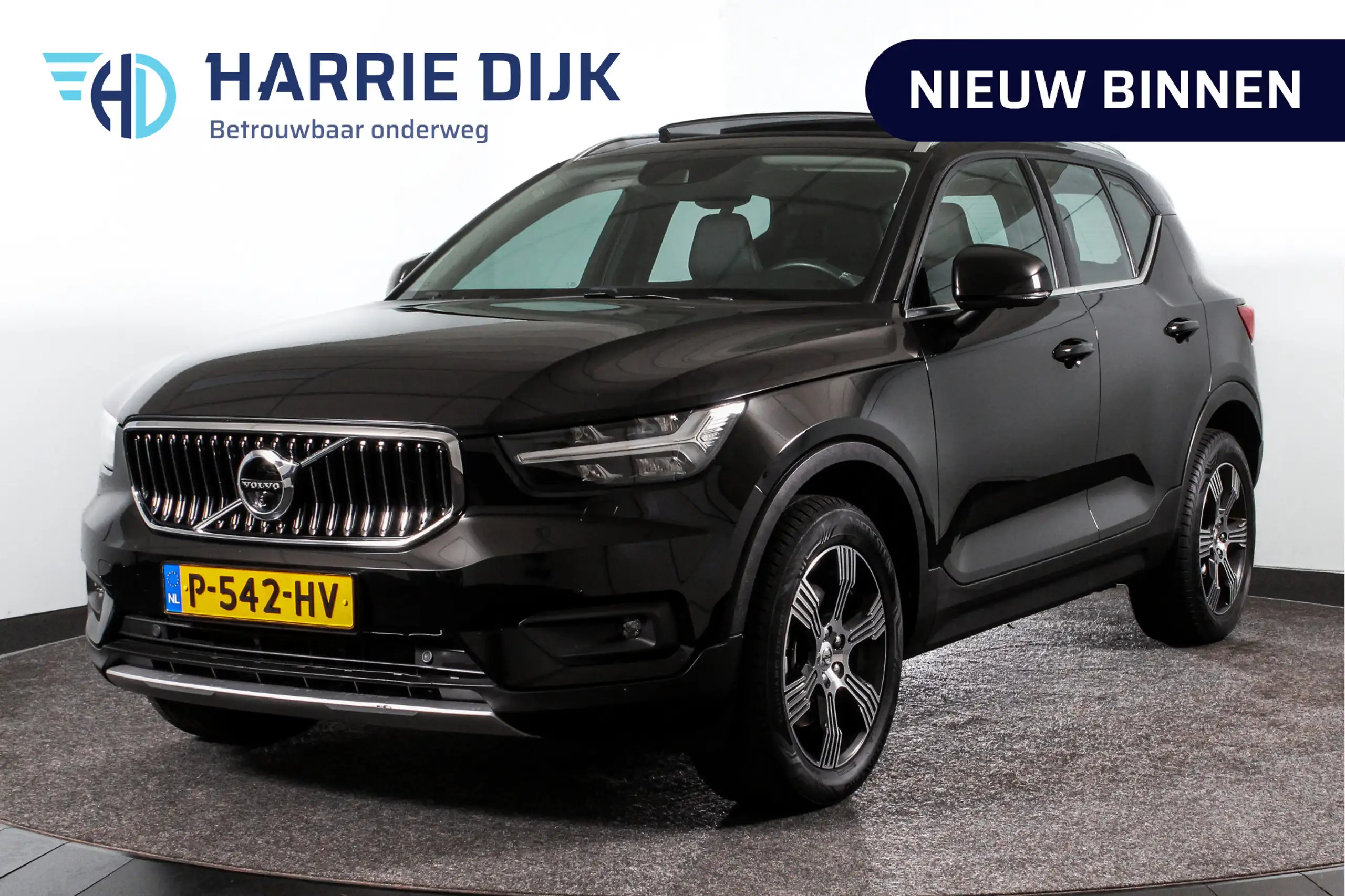 Volvo XC40 2022