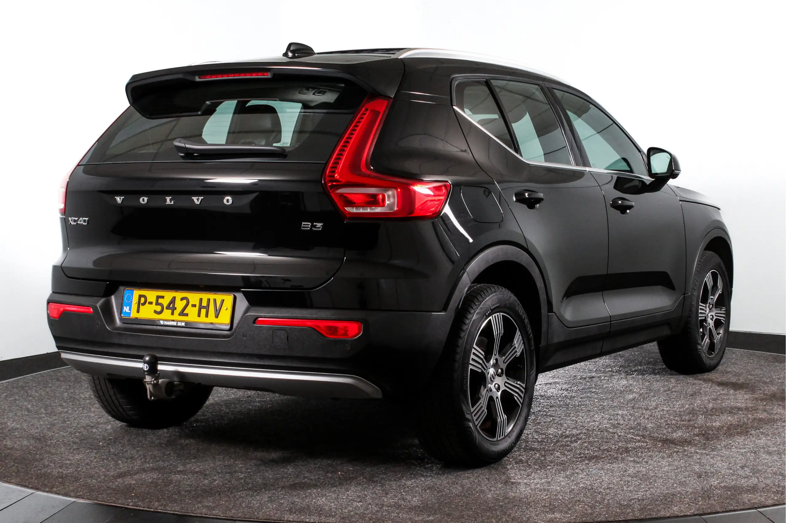 Volvo - XC40